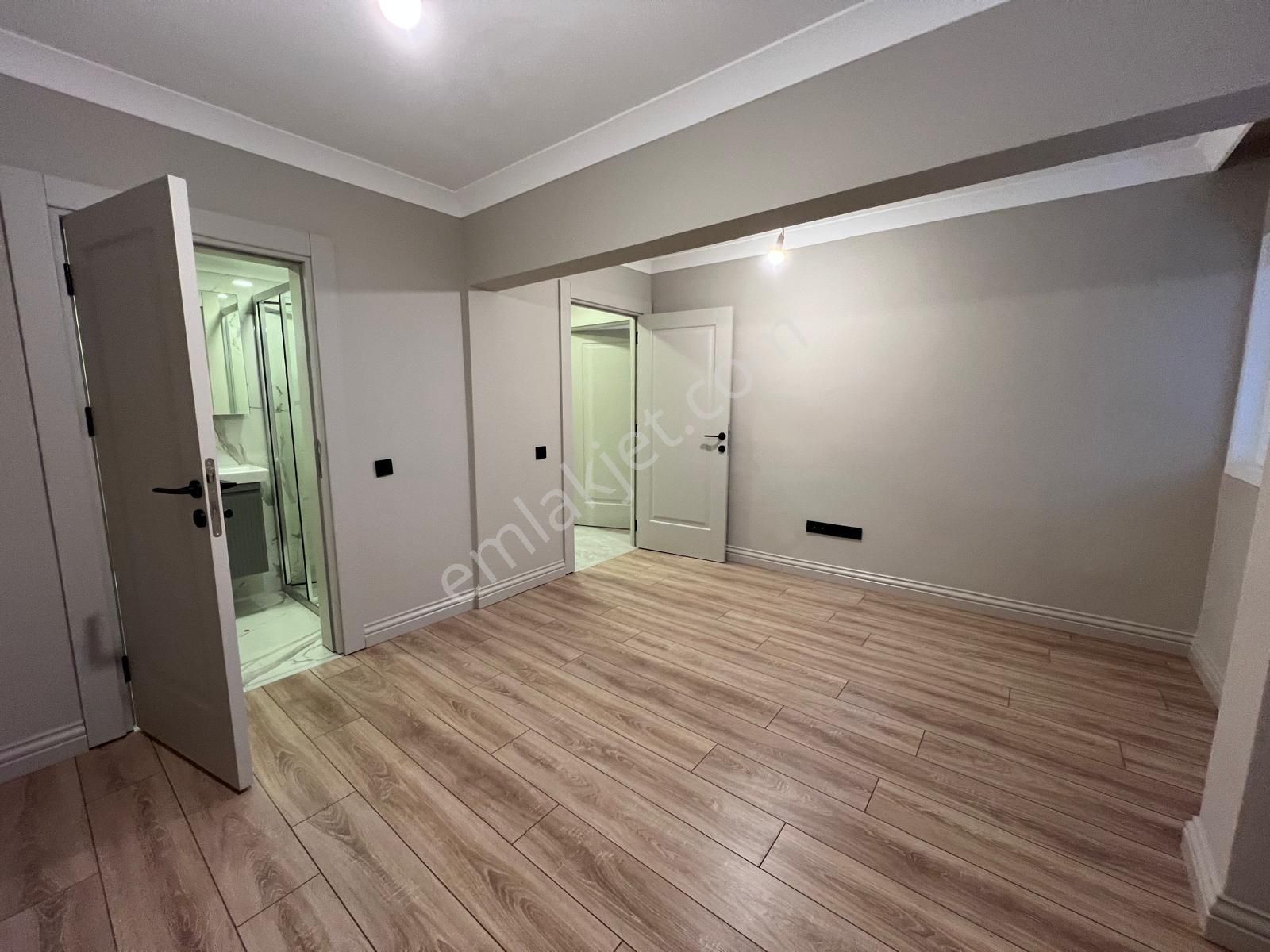 Bağdat Caddesi Üzeri İş Yeri Girişli Müstakil Tapulu 3+1 95m² - Görsel 17