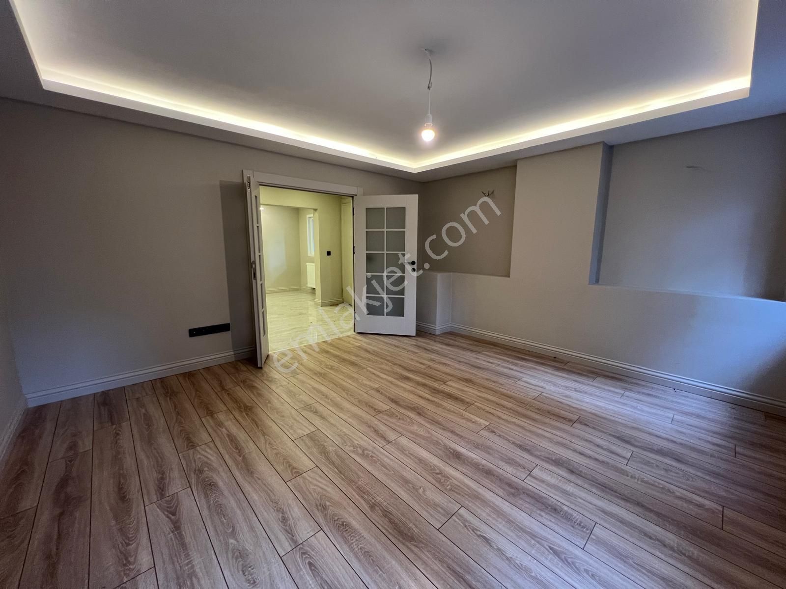 Bağdat Caddesi Üzeri İş Yeri Girişli Müstakil Tapulu 3+1 95m² - Görsel 14