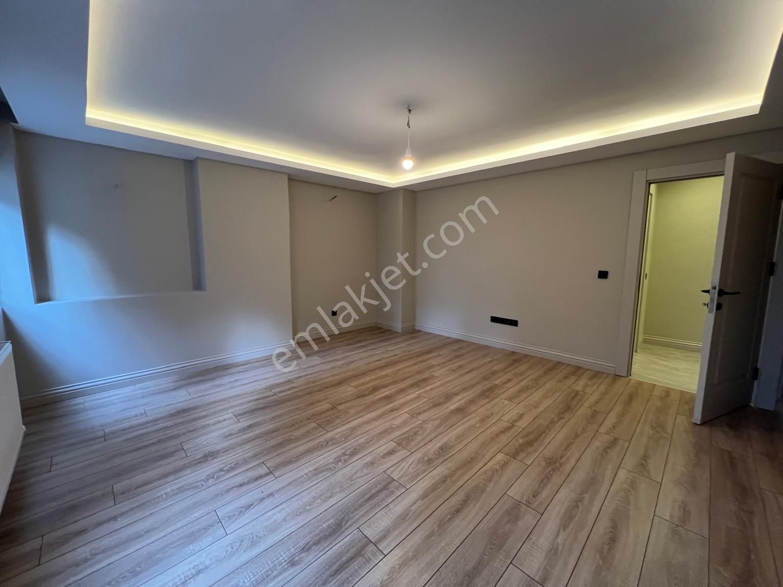 Bağdat Caddesi Üzeri İş Yeri Girişli Müstakil Tapulu 3+1 95m² - Görsel 12