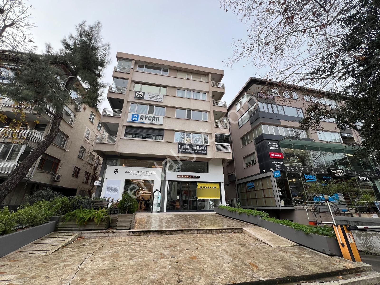 Bağdat Caddesi Üzeri İş Yeri Girişli Müstakil Tapulu 3+1 95m²