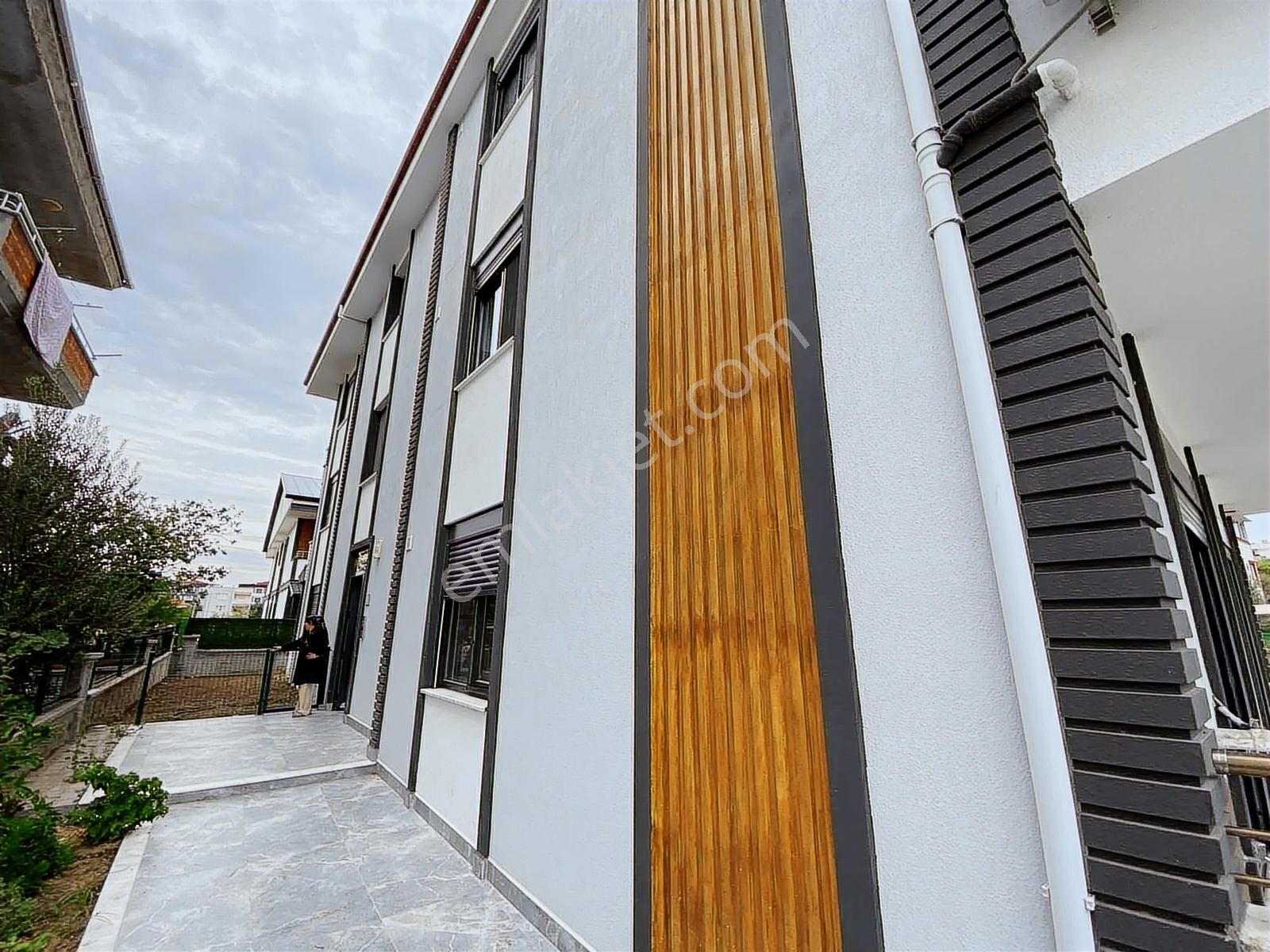 Dağlı !gayrimenkul'den 2+1 Merkezi Yerde Sıfır Daire !!