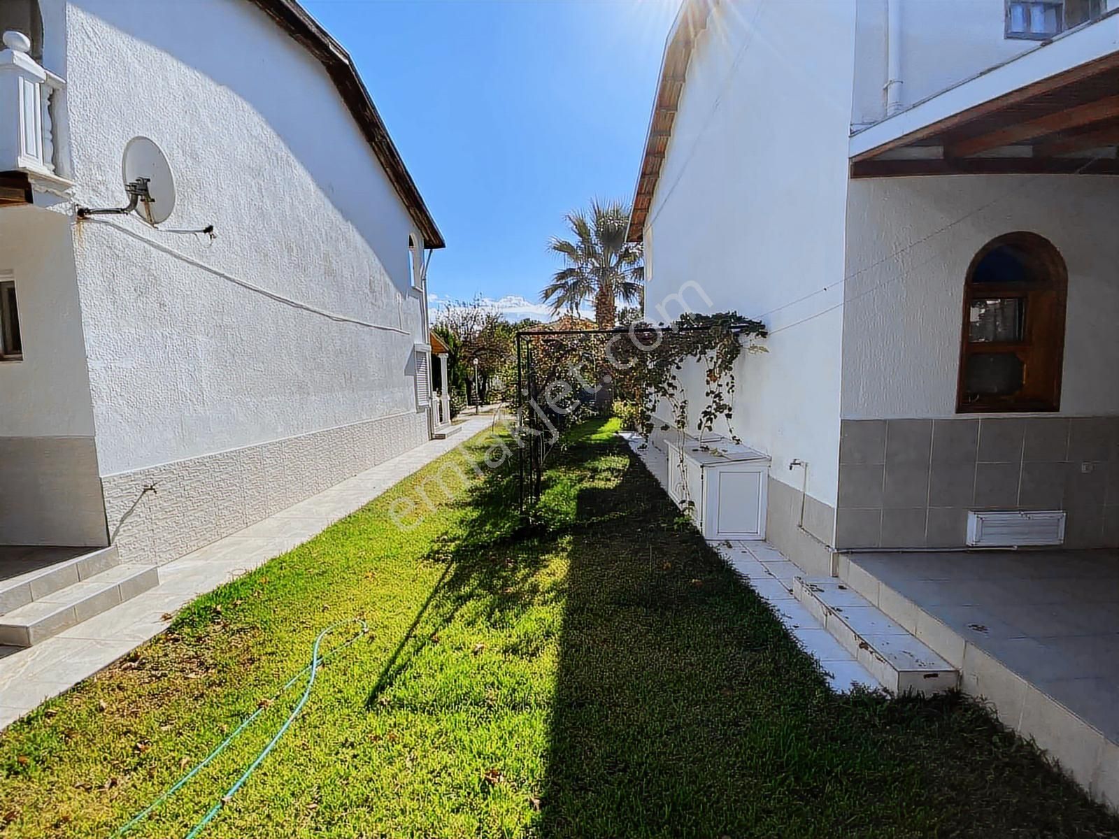 Dağlı !gayrimenkul'den Denize Sıfır Site İçi Fırsat Villa - Görsel 24