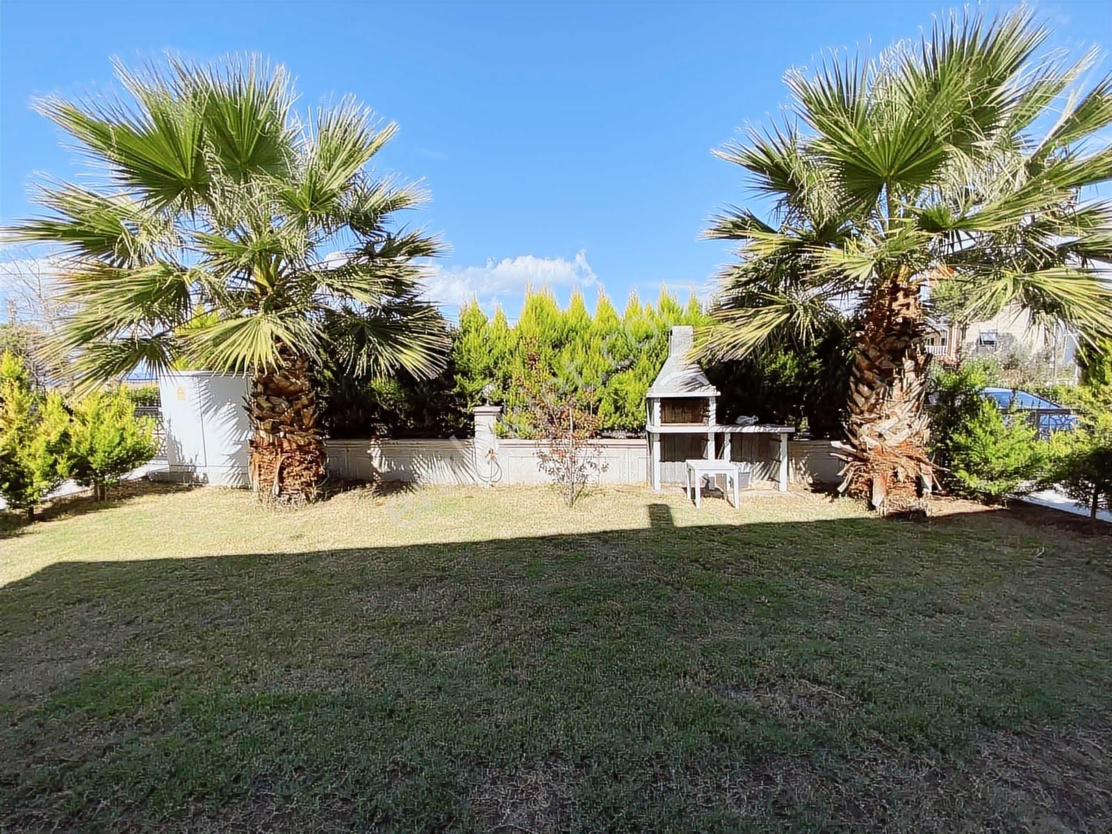 Dağlı !gayrimenkul'den 4+1 Denize Yürüme Mesafesi Sıfır Villa - Görsel 3