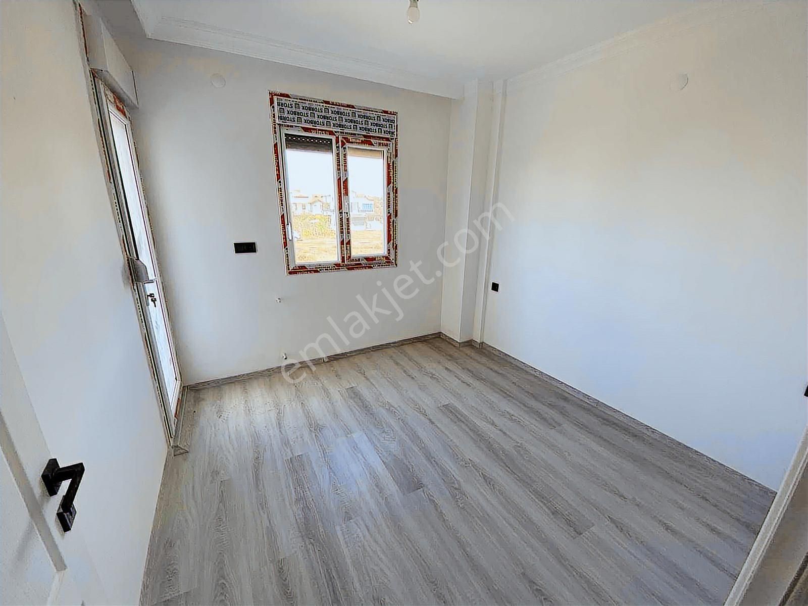 Dağlı !gayrimenkul'den 3+1 Denize 100 Metre Fırsat Villa ! - Görsel 10