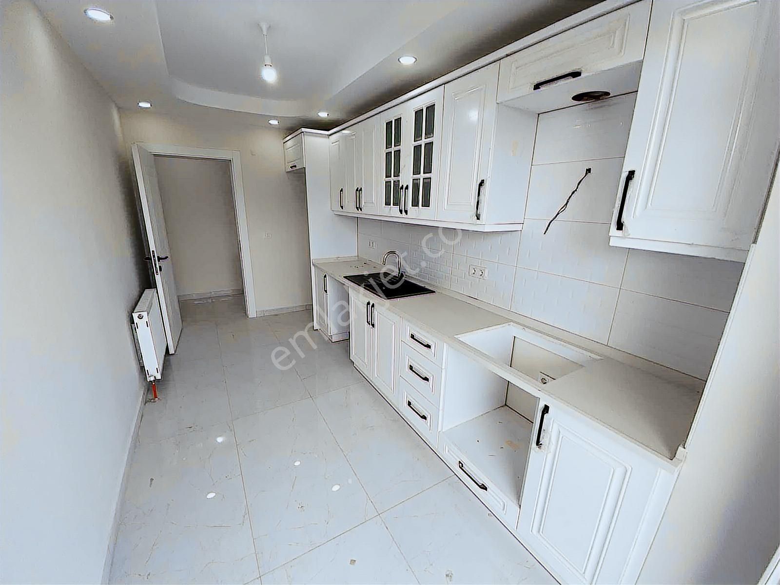 Dağlı !gayrimenkul'den Sıfır 125m2 2+1 Geniş Ve Büyük Daire
