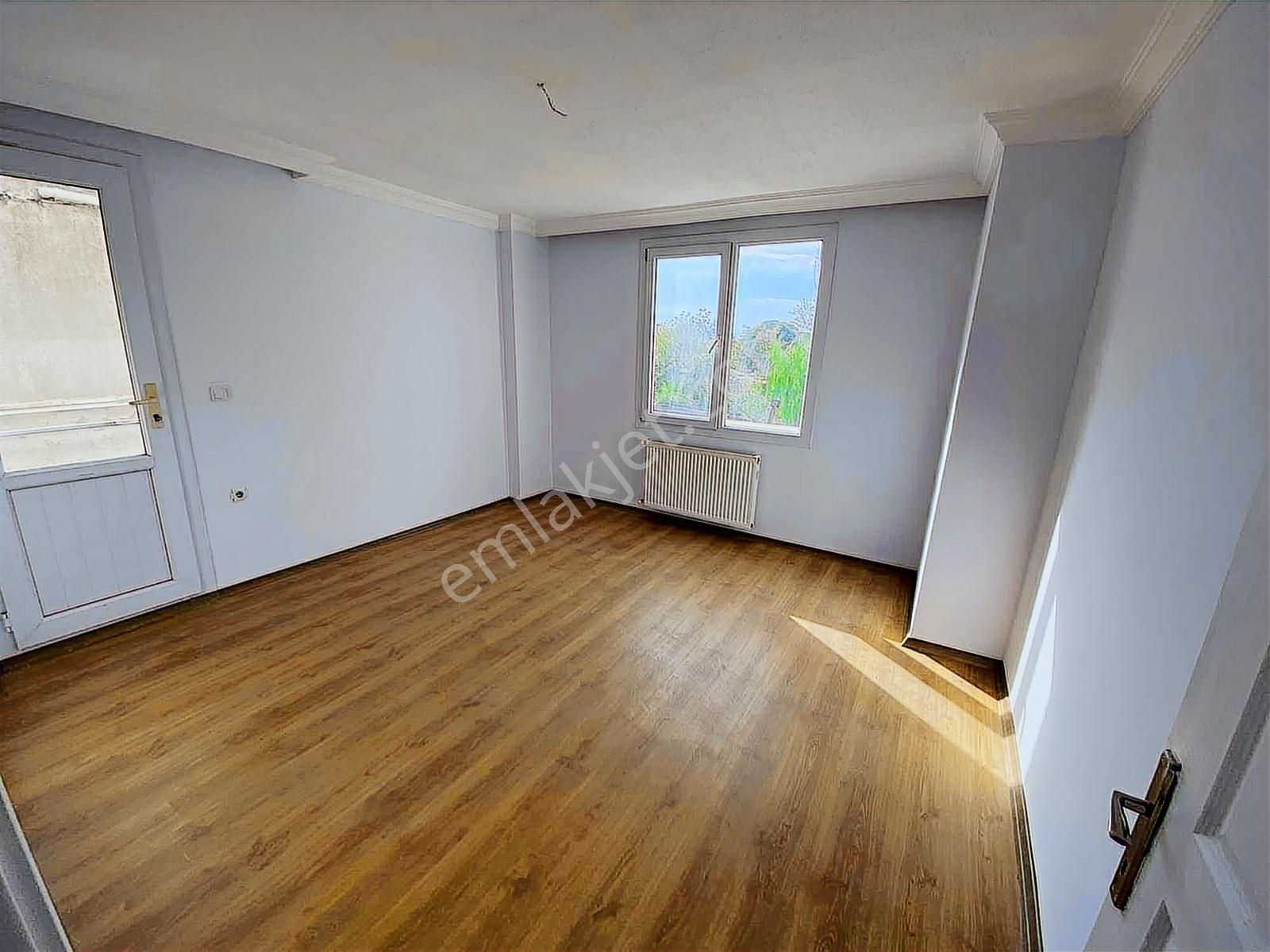 Dağlı !gayrimenkul'den Cadde Üzeri Teraslı 2+1 Daire - Görsel 7