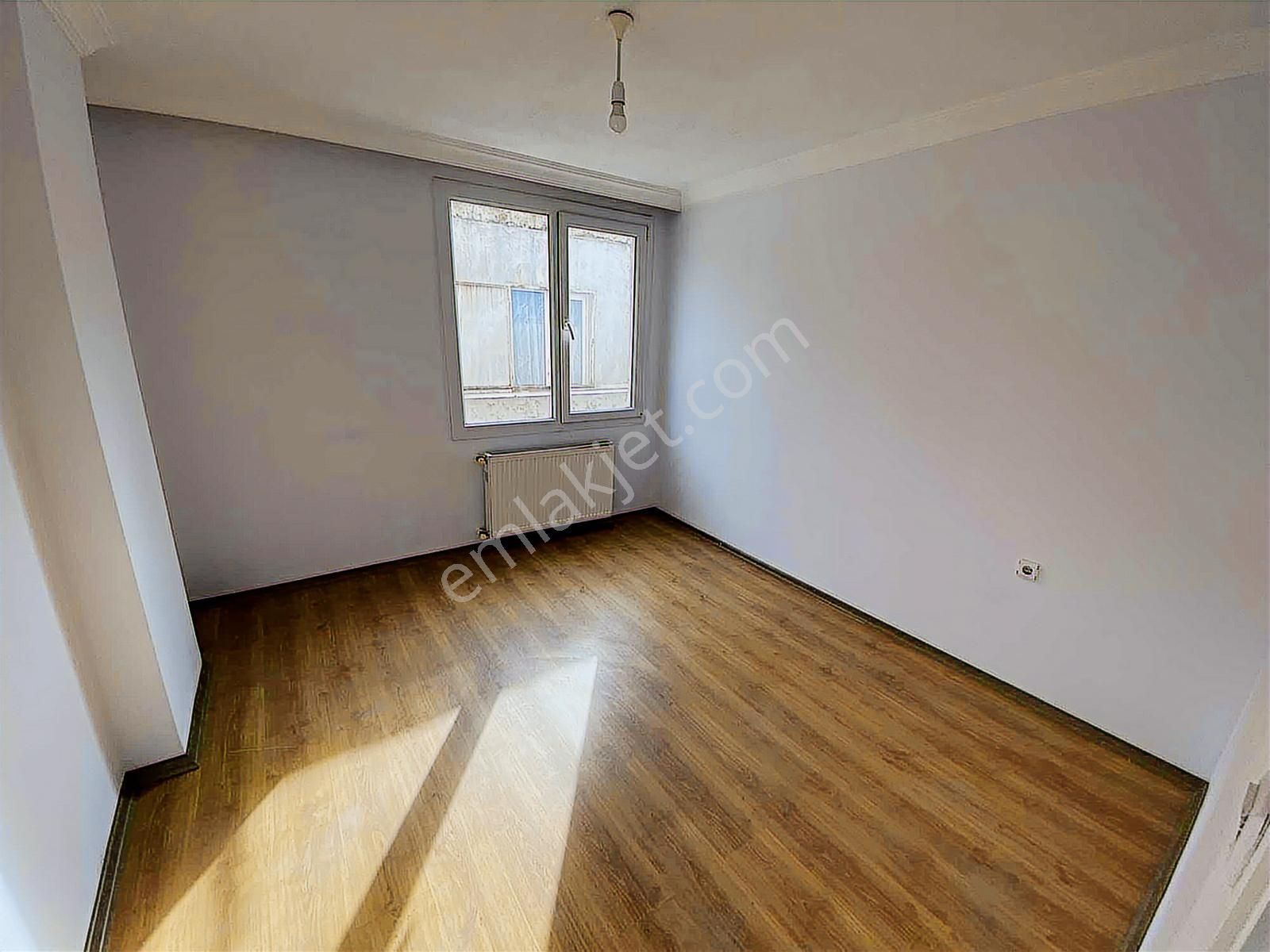 Dağlı !gayrimenkul'den Cadde Üzeri Teraslı 2+1 Daire - Görsel 5