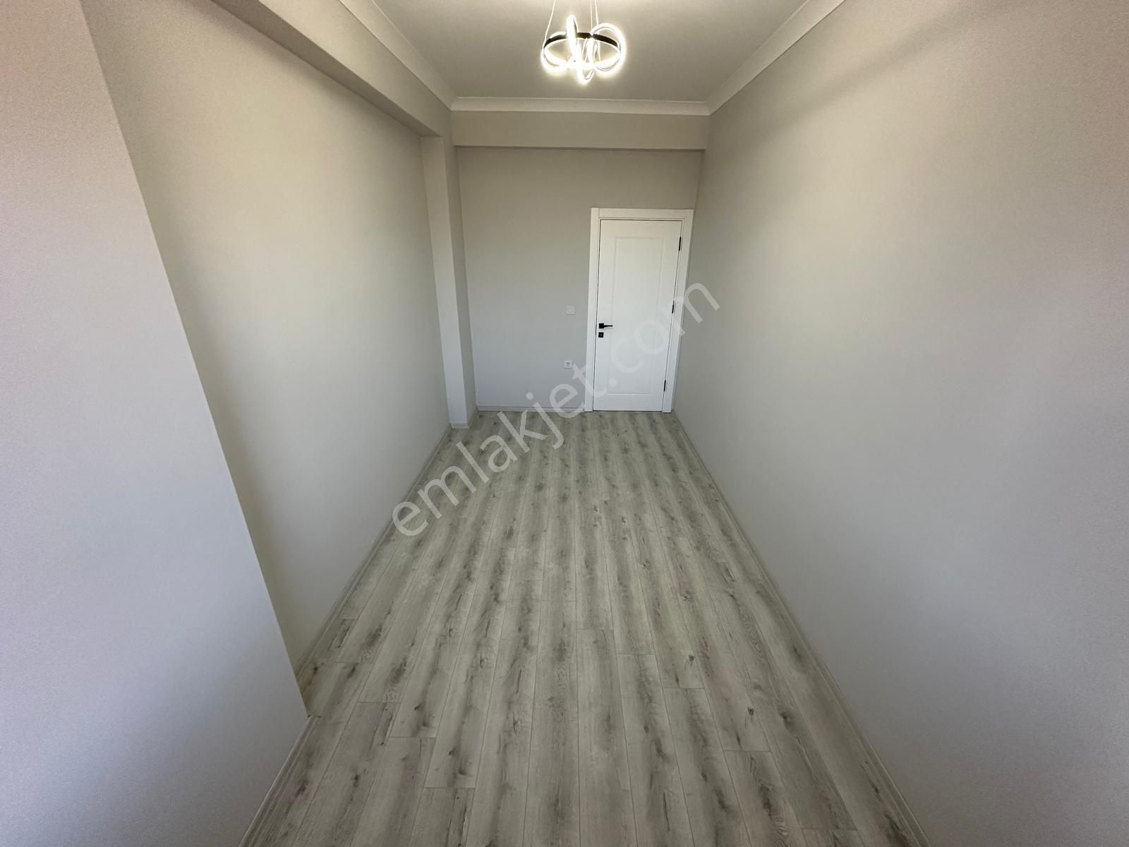 ⭐akçay Emlaktan⭐altınkumda Ebeveyn Banyolu Arakat Şık Tasarımlı Ön Cephe Satılık 2+1 Lüks Daire - Görsel 29