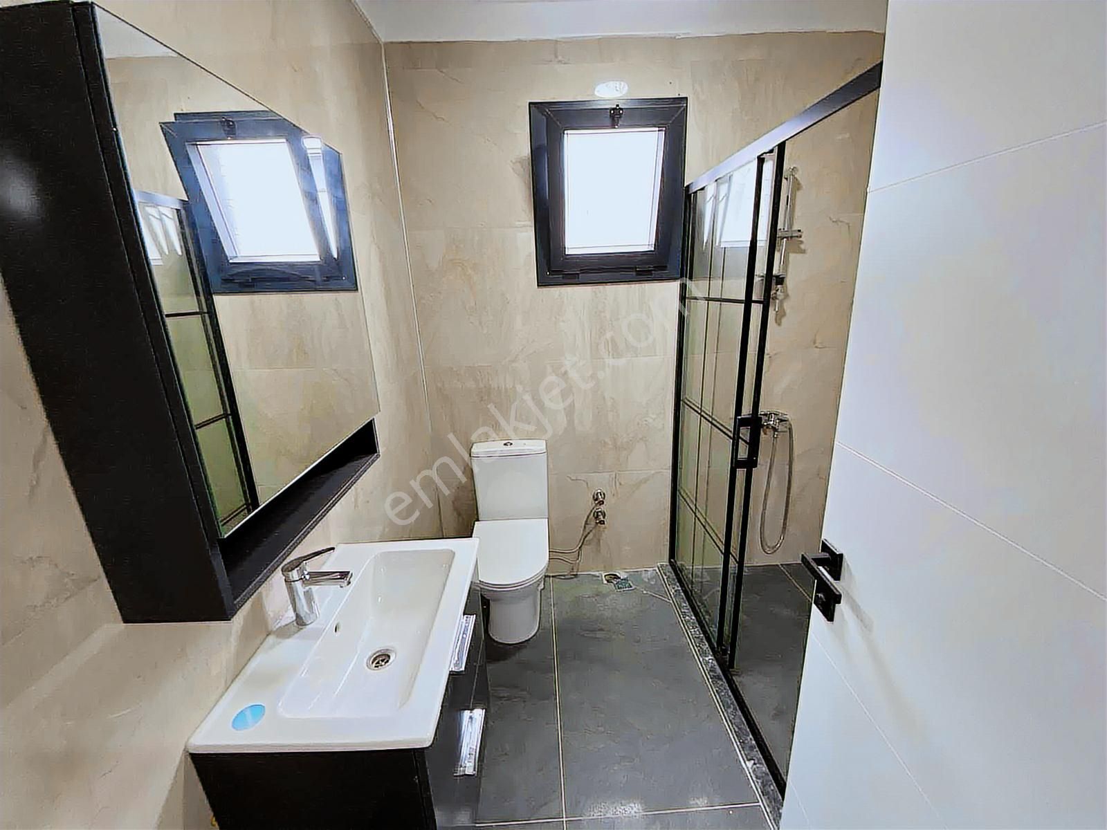 Dağlı !gayrimenkul'den Lüks Yapı Modern & Şık 3+1 Villa - Görsel 16