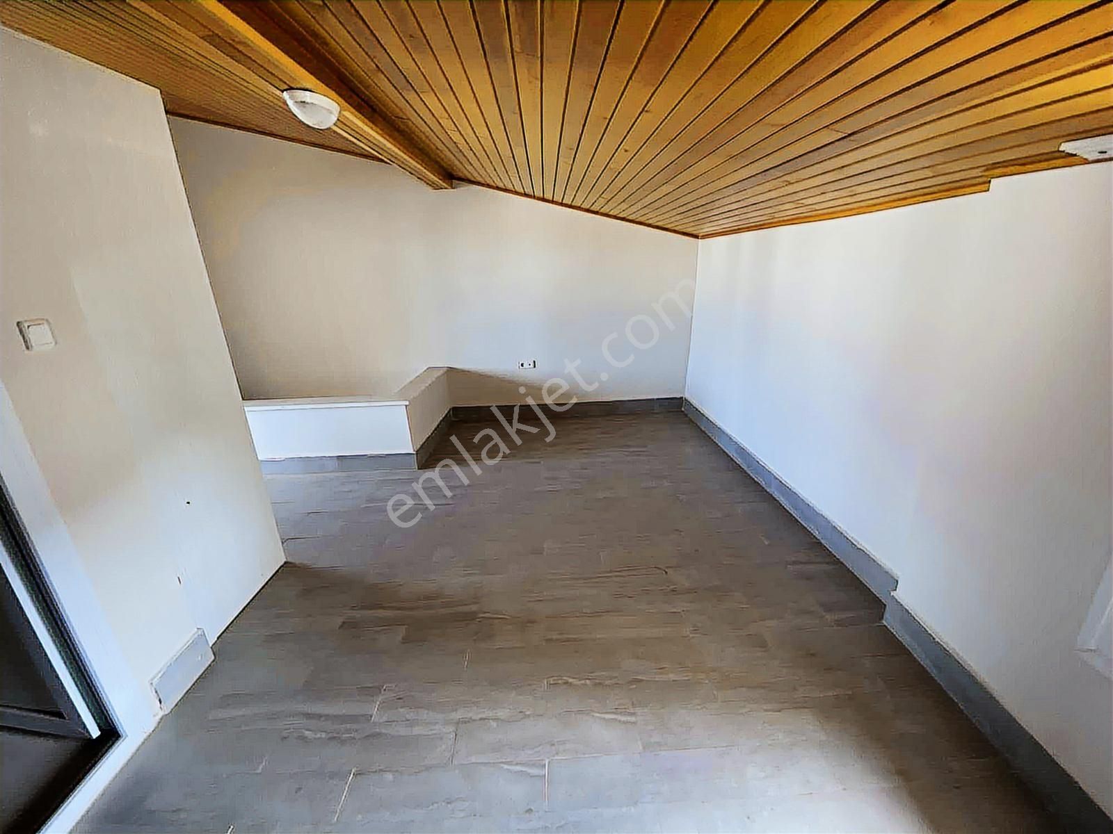 Dağlı !gayrimenkul'den Denize Sıfır Site İçi 3+1 Villa - Görsel 12