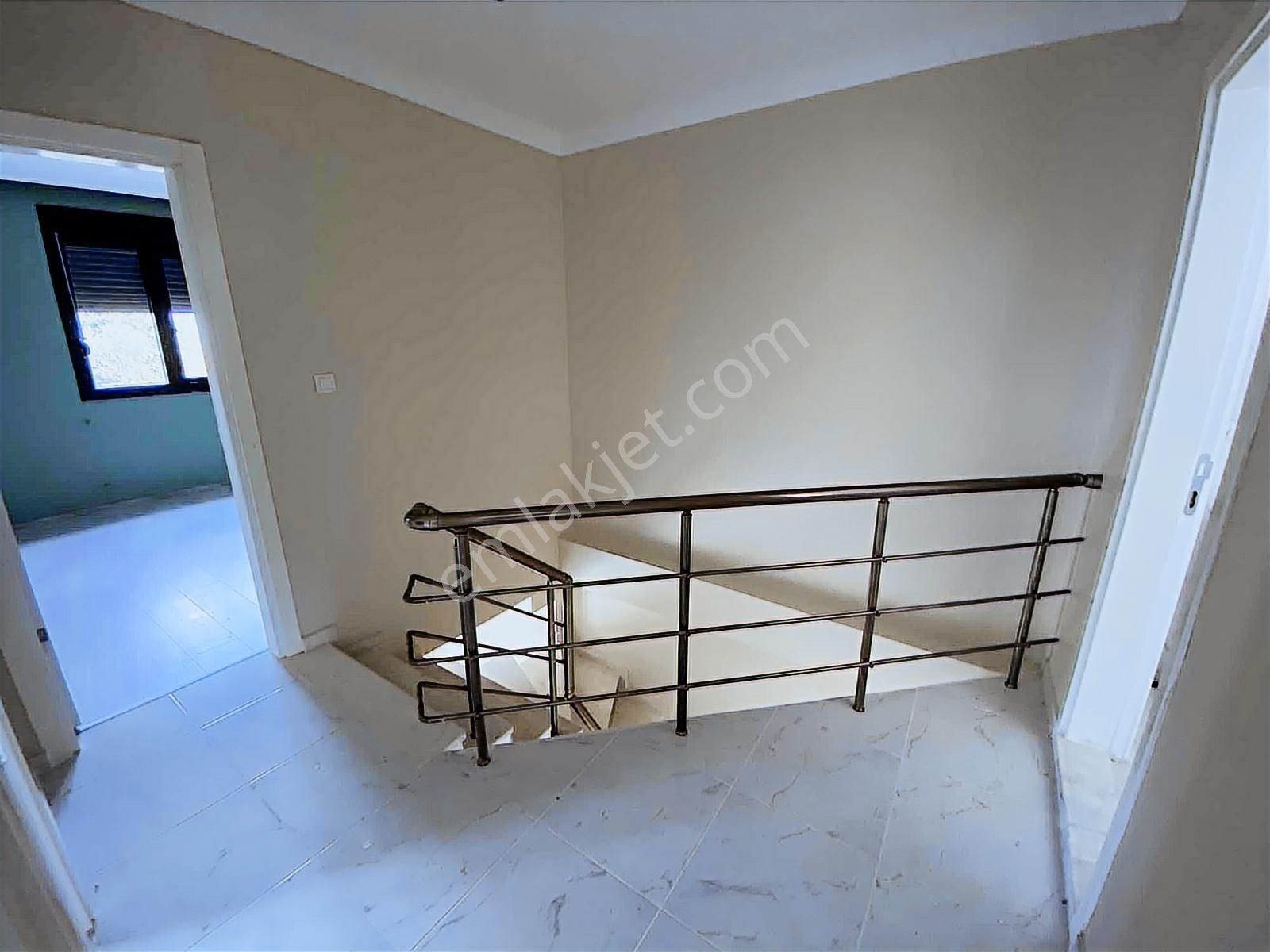 Dağlı !gayrimenkul'den Aradığınız 3+1 Fırsat Villa - Görsel 11