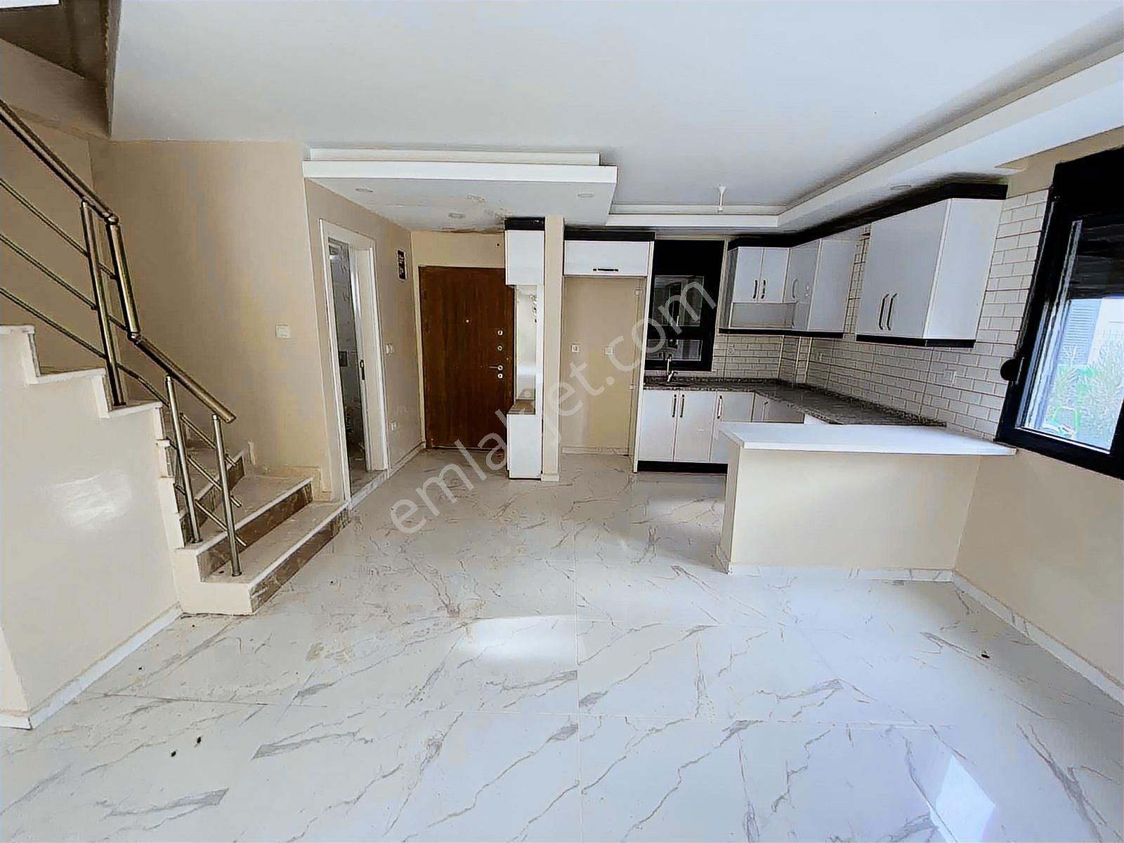 Dağlı !gayrimenkul'den Aradığınız 3+1 Fırsat Villa - Görsel 10