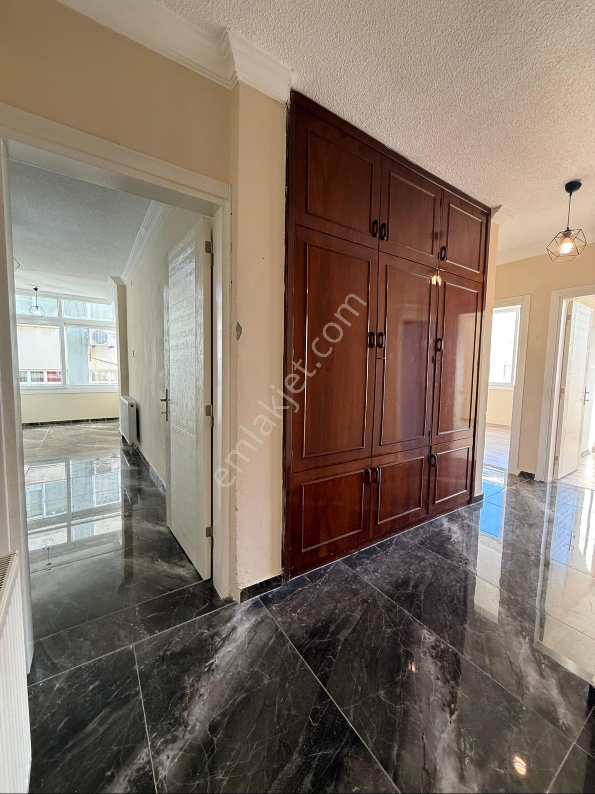 Döşeme Mah-mas Kebap Ve Valilik Civ-2.kat-3+1doğalgazlı Kiralık - Görsel 14