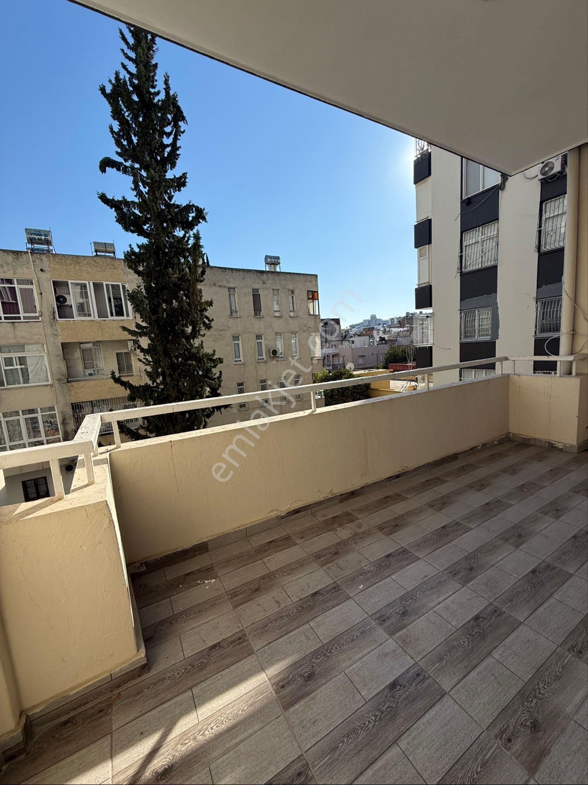 Döşeme Mah-mas Kebap Ve Valilik Civ-2.kat-3+1doğalgazlı Kiralık - Görsel 9