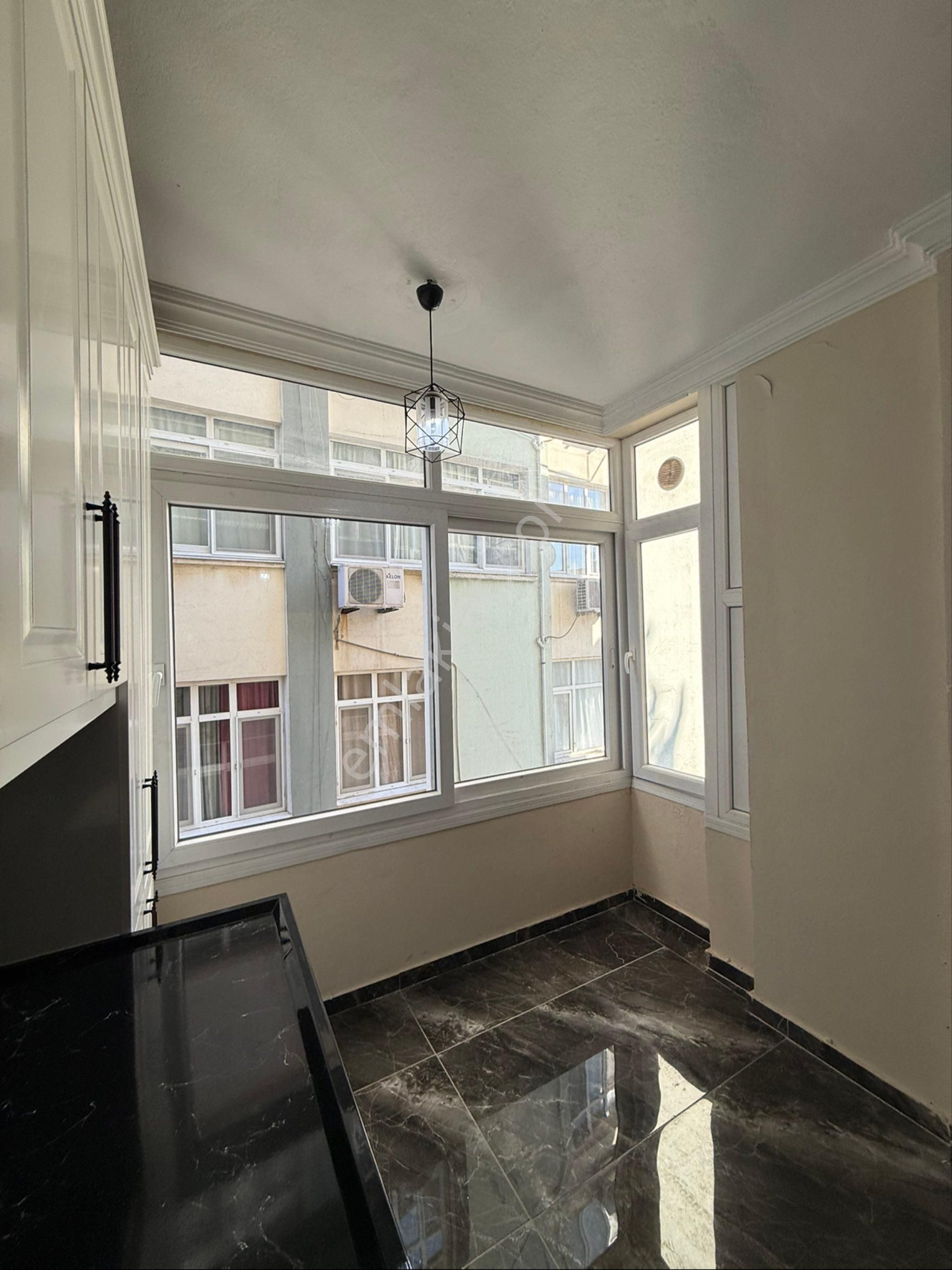 Döşeme Mah-mas Kebap Ve Valilik Civ-2.kat-3+1doğalgazlı Kiralık - Görsel 5