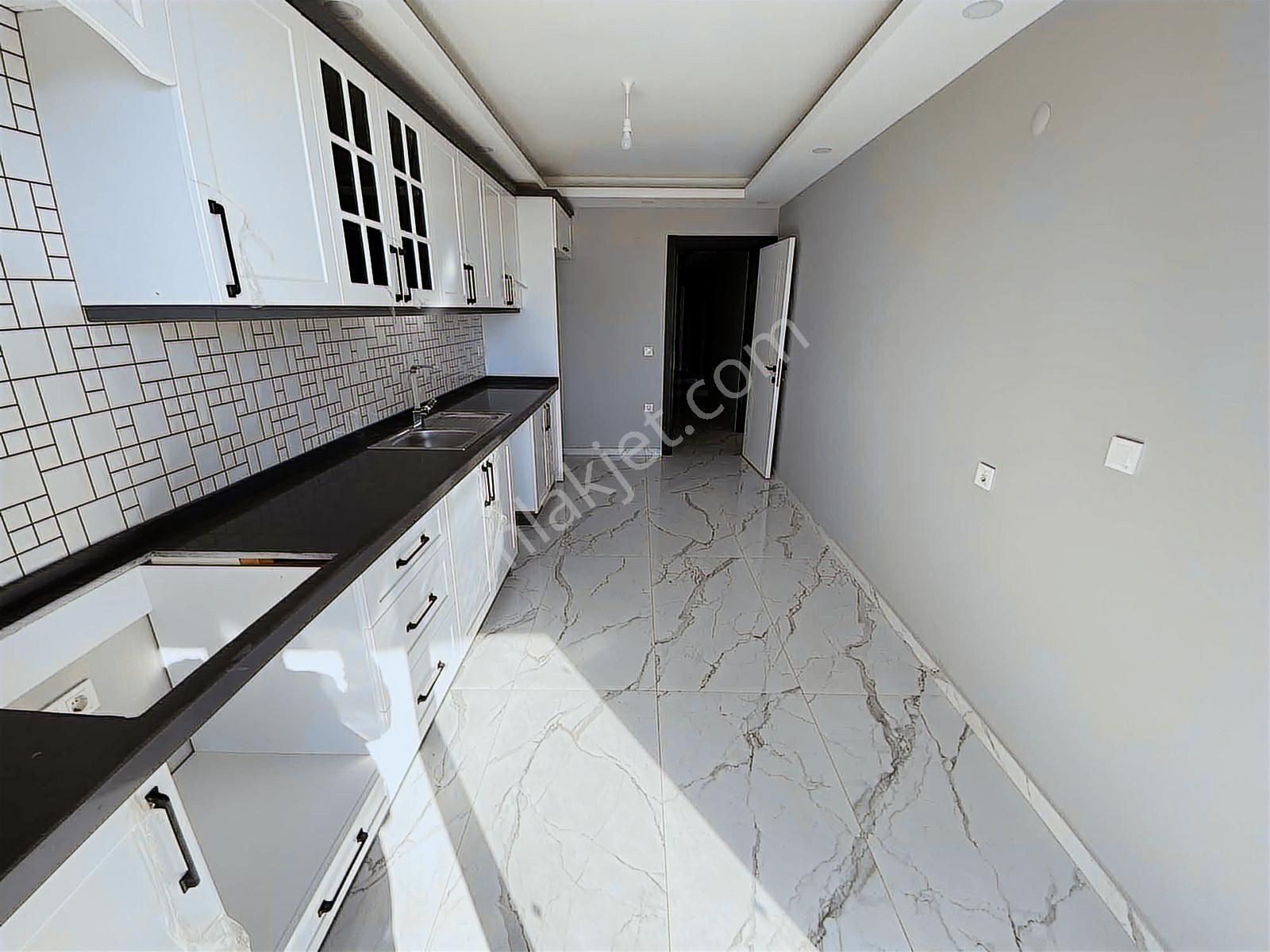 Dağlı !gayrimenkul'den Cadde Üzeri Lüks Yapı 3+1 Sıfır Daire - Görsel 4