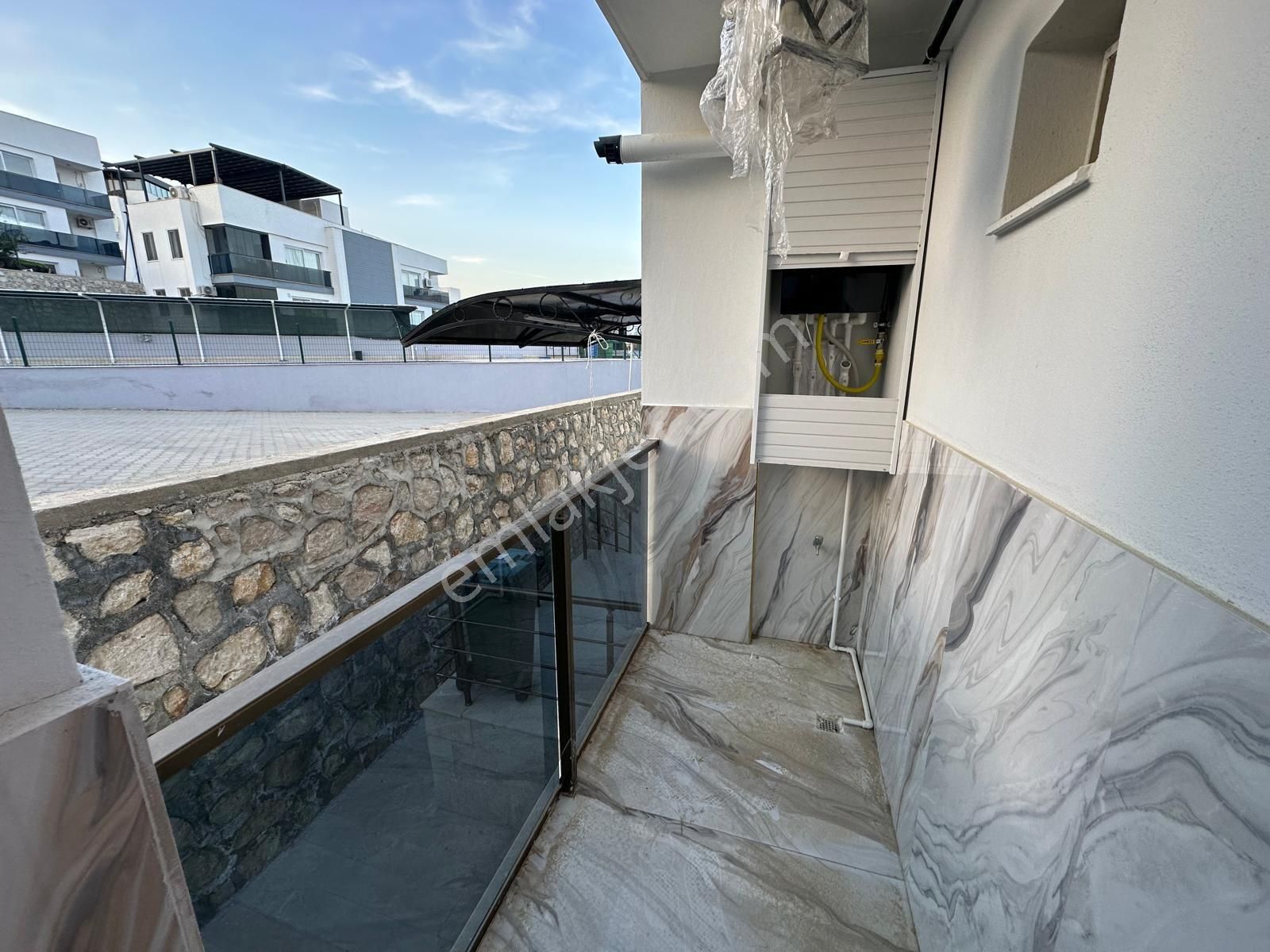 Kabasakal Mahallesi’nde Havuz Cepheli Sıfır 2+1 Fırsat Daire - Görsel 19