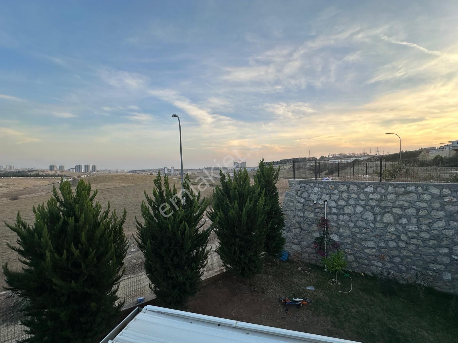 Kabasakal Mahallesi’nde Havuz Cepheli Sıfır 2+1 Fırsat Daire - Görsel 25