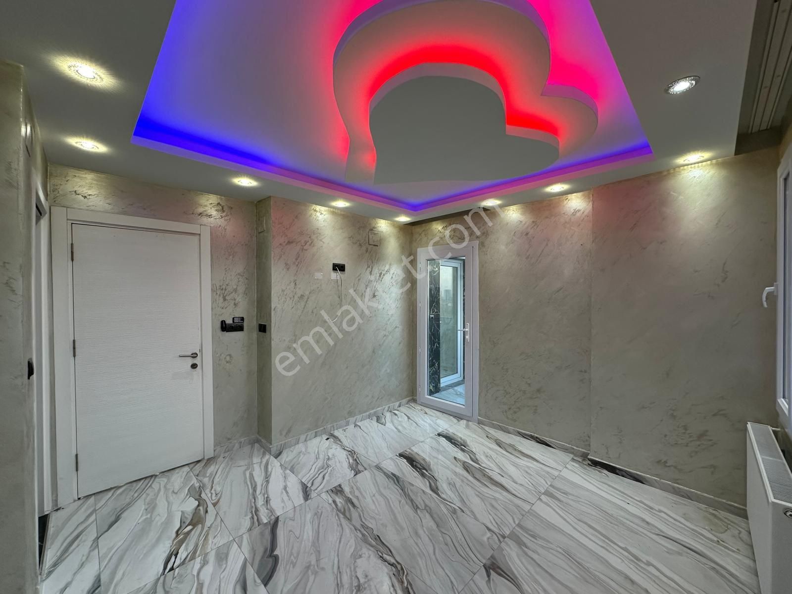 Kabasakal Mahallesi’nde Havuz Cepheli Sıfır 2+1 Fırsat Daire - Görsel 15