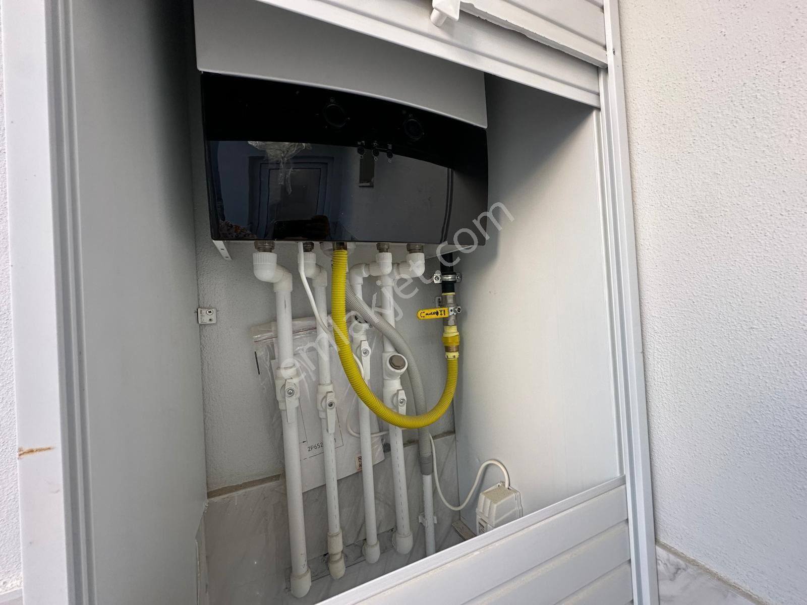 Kabasakal Mahallesi’nde Havuz Cepheli Sıfır 2+1 Fırsat Daire - Görsel 20