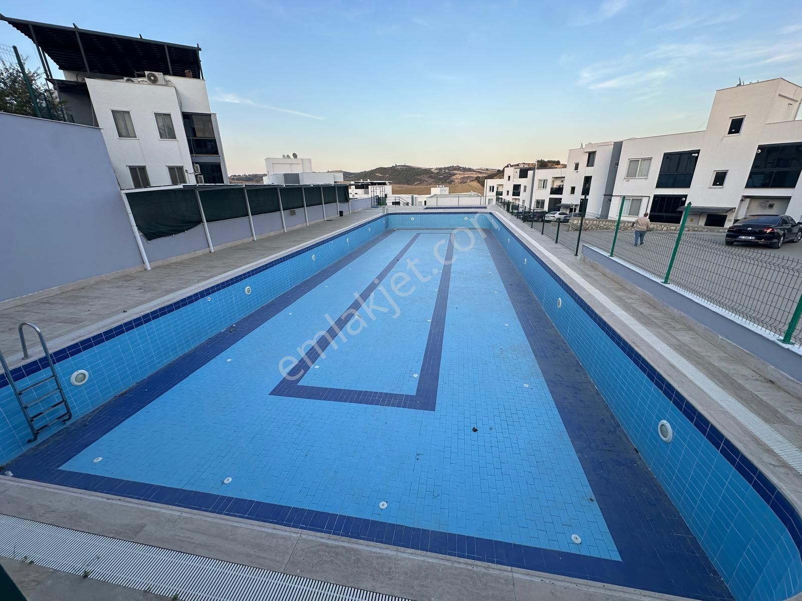 Kabasakal Mahallesi’nde Havuz Cepheli Sıfır 2+1 Fırsat Daire - Görsel 26