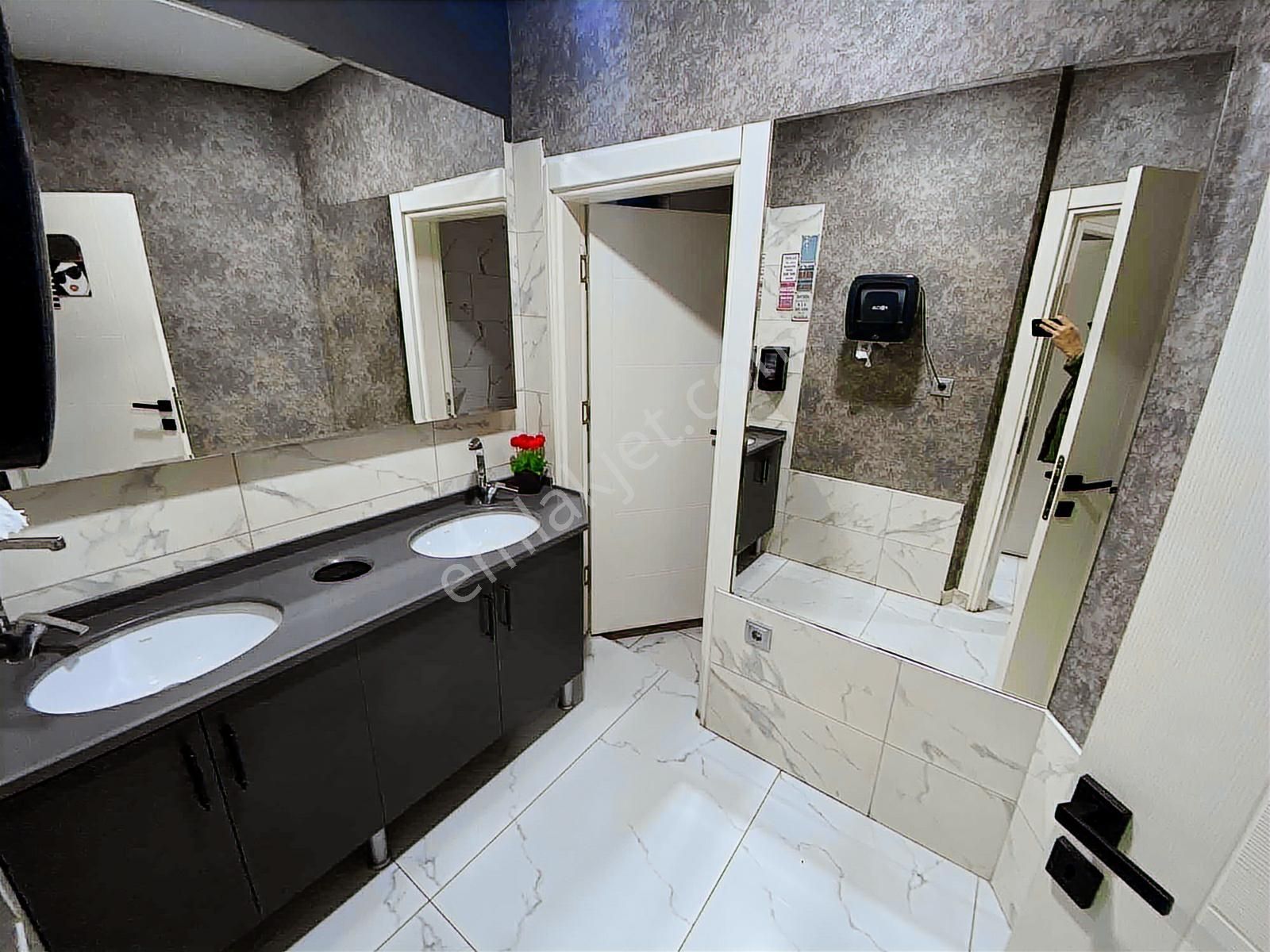 Realty World Şehir Hastanesi Karşısıdevren Kiralık Fırsat İşyeri - Görsel 22