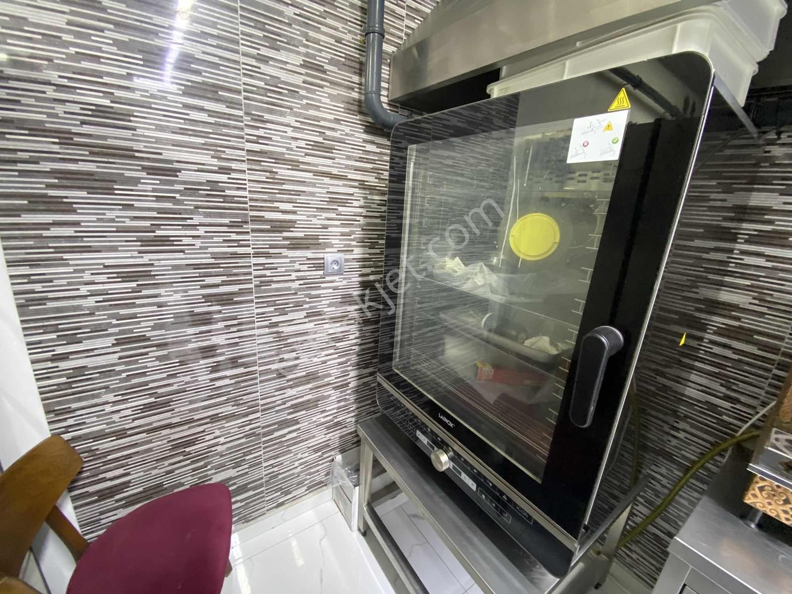 Realty World Şehir Hastanesi Karşısıdevren Kiralık Fırsat İşyeri - Görsel 12