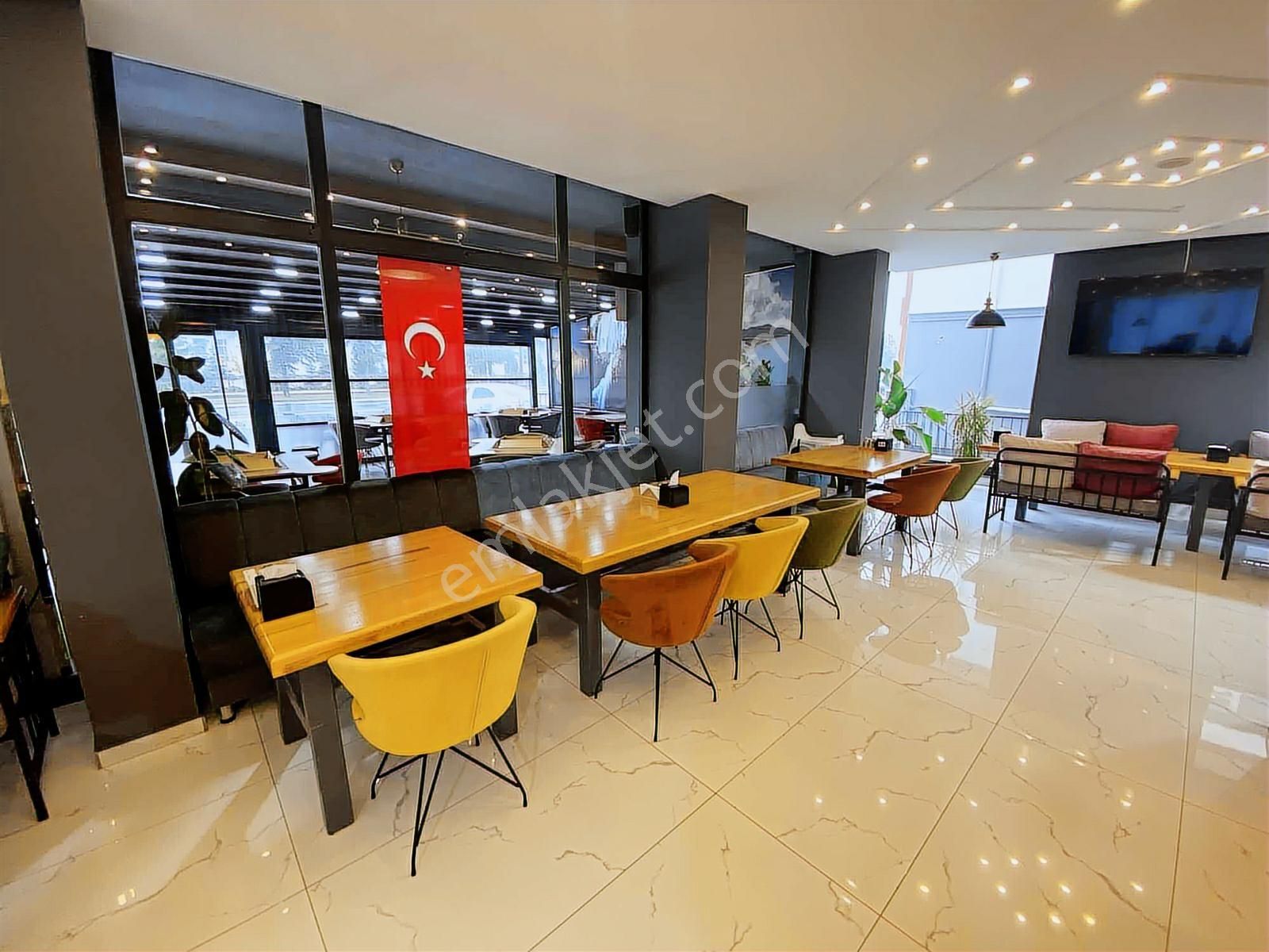 Realty World Şehir Hastanesi Karşısıdevren Kiralık Fırsat İşyeri - Görsel 4