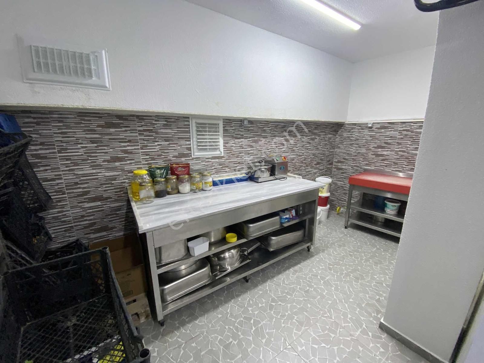 Realty World Şehir Hastanesi Karşısıdevren Kiralık Fırsat İşyeri - Görsel 31