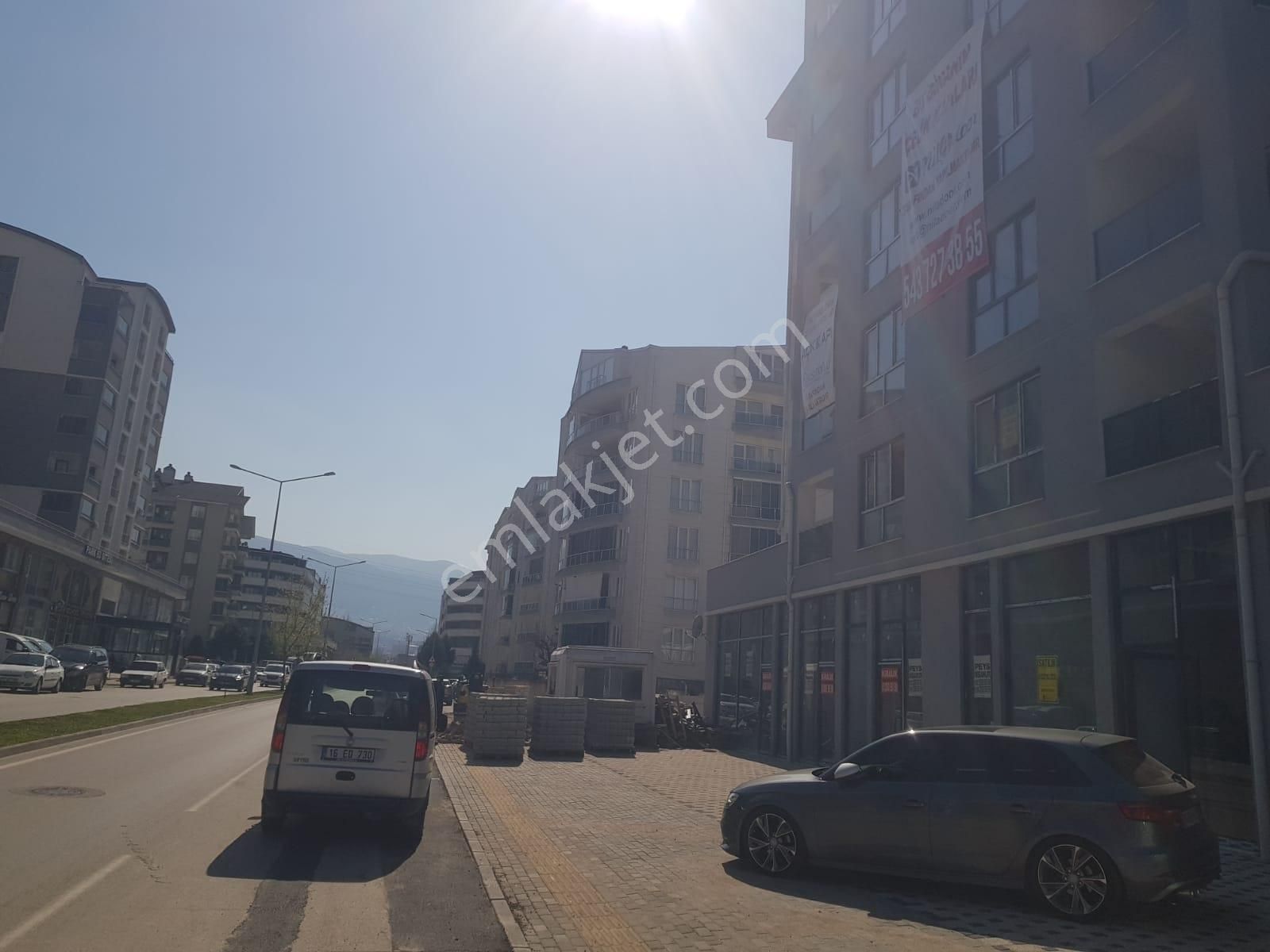 Millet Mahallesinde Kıralık Fırsat Dükkan - Görsel 6