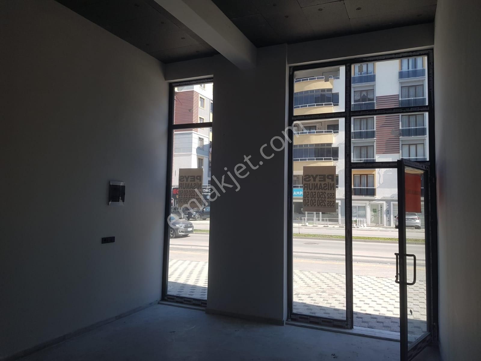 Millet Mahallesinde Kıralık Fırsat Dükkan - Görsel 5