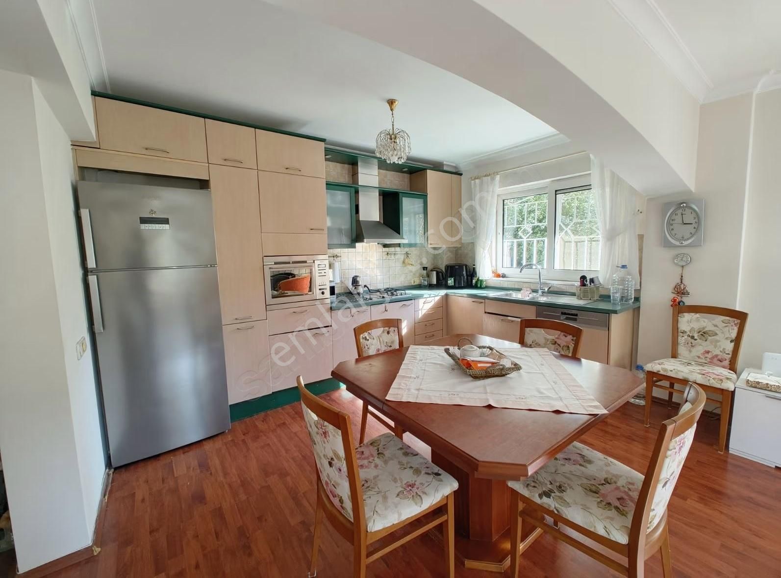 Marmaris Merkezde, Geniş Salonlu Ve Şömineli 3+1 Daire - Görsel 5