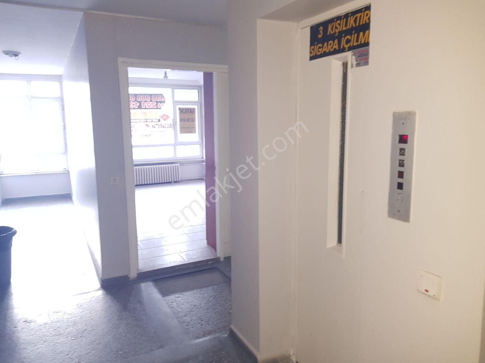 Tahtakale De 30m2 Kelepir Satılık Ofis - Görsel 5