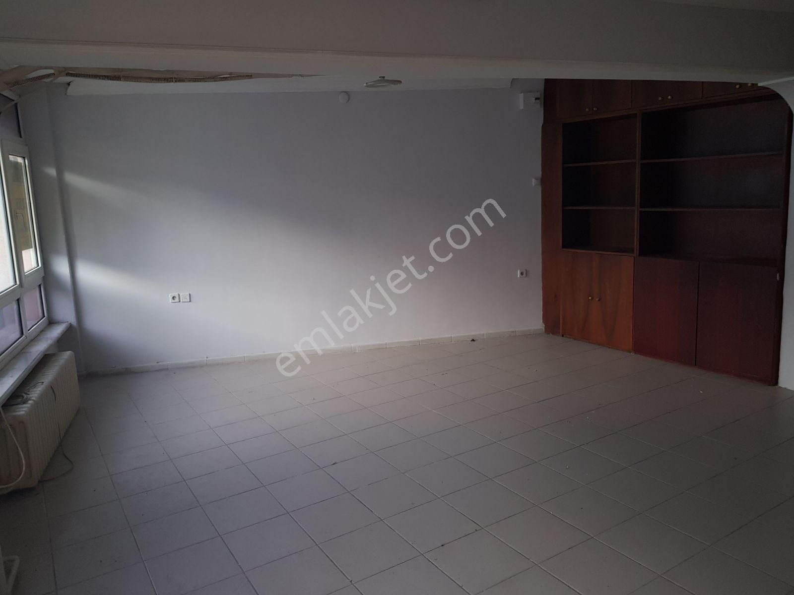 45m2 2+1 Satılık Yüksek Kira Getirili Büro - Görsel 12