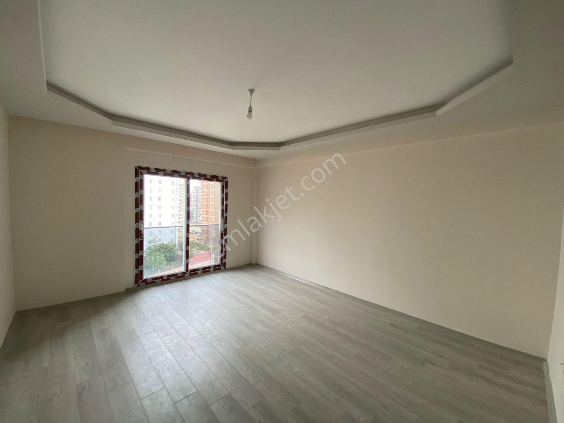 Karınca'dan Davultepe'de Havuzlu B.mutfaklı Üç Cepheli 2+1 - Görsel 7