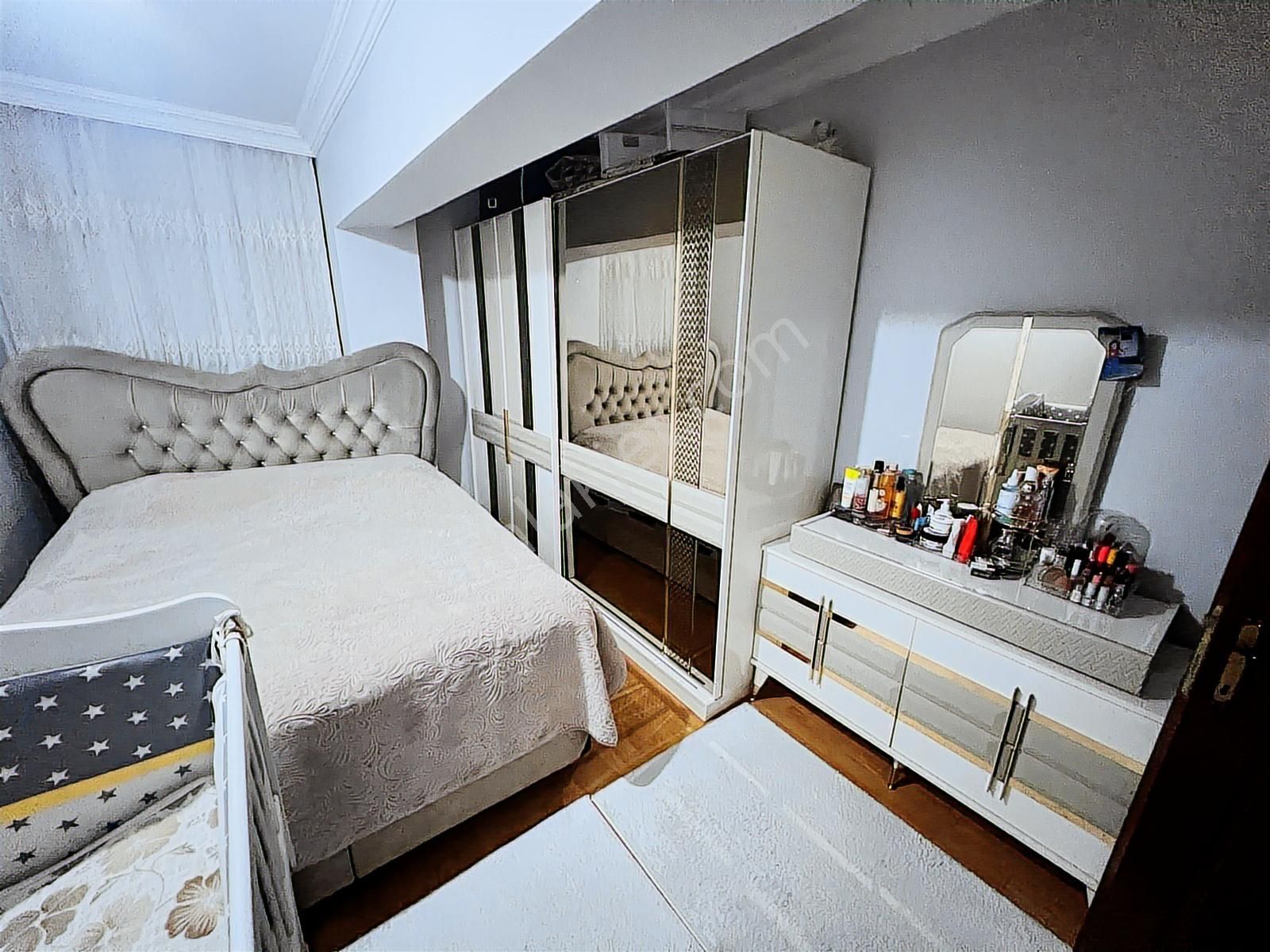 Şentürk Gayrimenkul'den Karapürçek'de Temiz Uygun Daire ** - Görsel 7