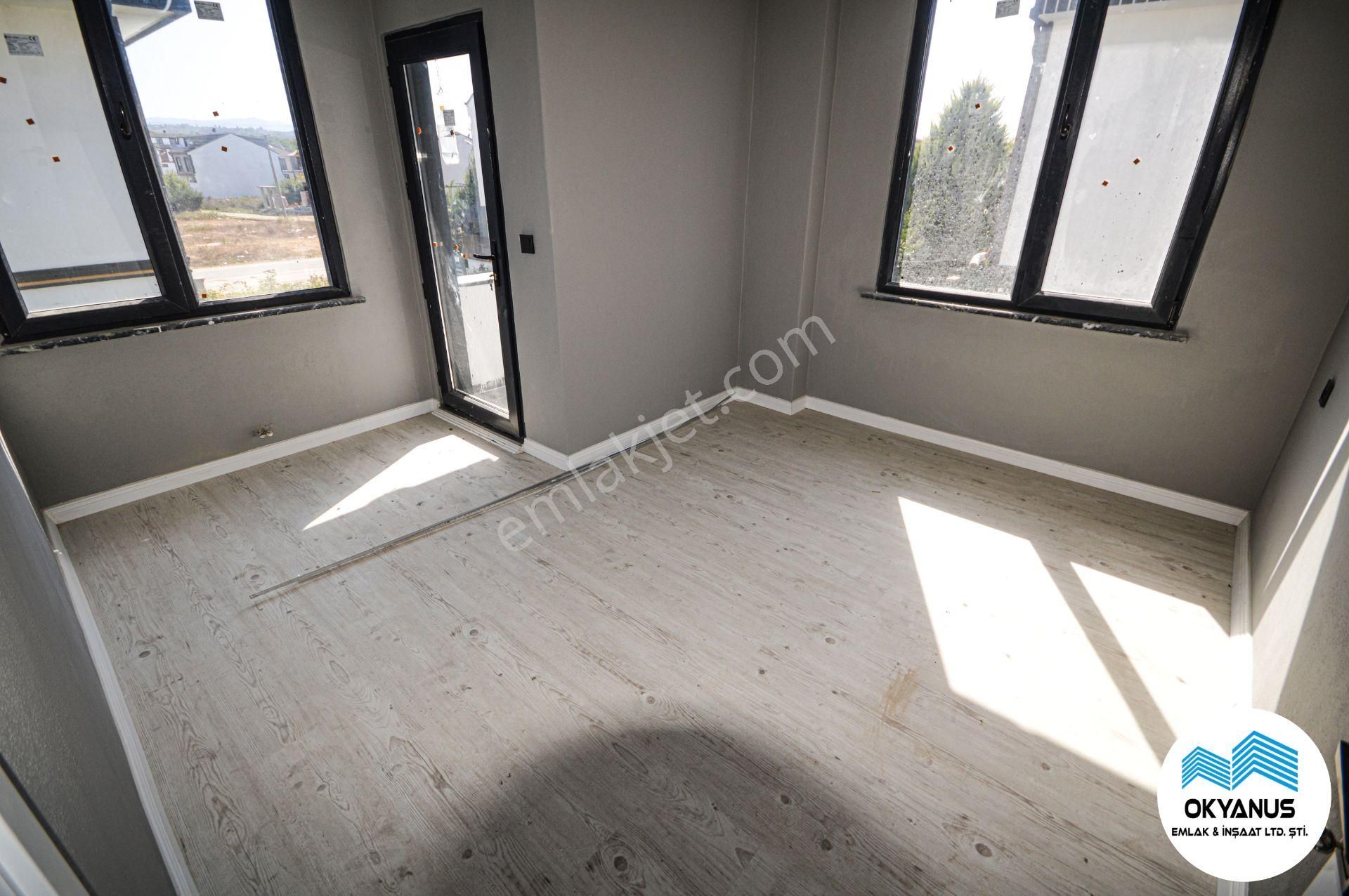 Sakarya Kocaalide Müstakil Bahçe Kullanımlı Villa!!! - Görsel 18