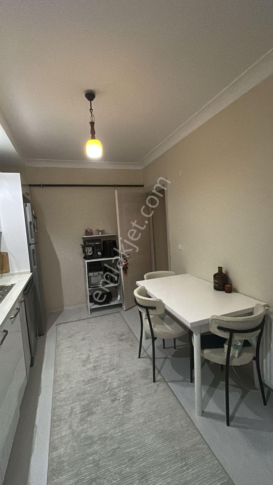 Gaziemir Irmak Mah. Merkezi Konumunda 2+1 Kiralık Daire - Görsel 11