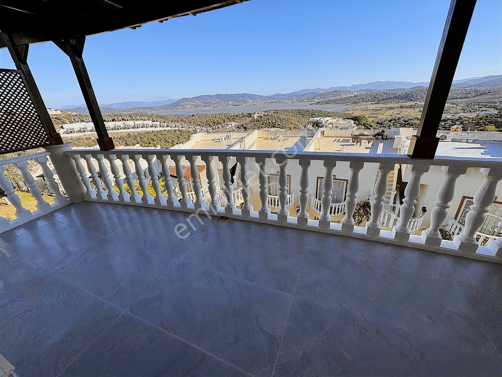 Bodrum Boğaziçi 2+1 Turkuaz Sitesi
