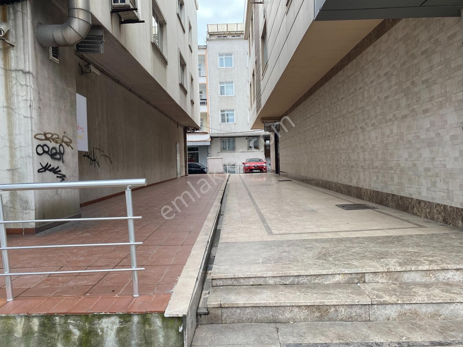 Lidya Emlak'tan E-5 Dibi 3+1 125m2 Ara Kat Üç Cepheli Daire - Görsel 10