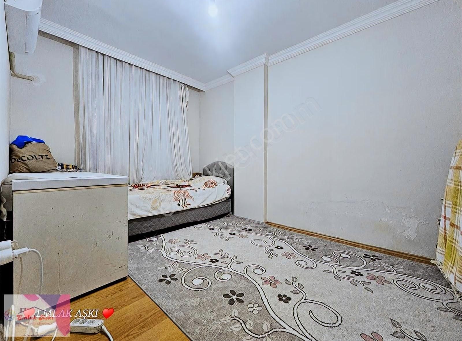 Kepez Devlet Hastanesi Adım Mesafede Site İçerisinde Acil Satılı - Görsel 3