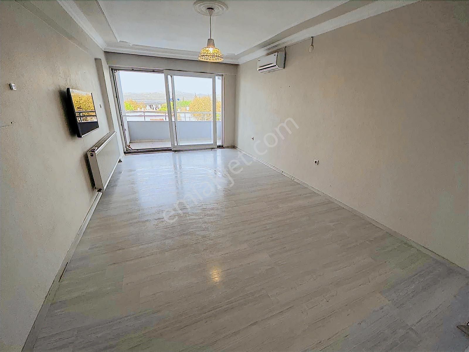 Dağlı !gayrimenkul'den 3+1 Merkezi Konumda 140m2 Fırsat Daire - Görsel 20
