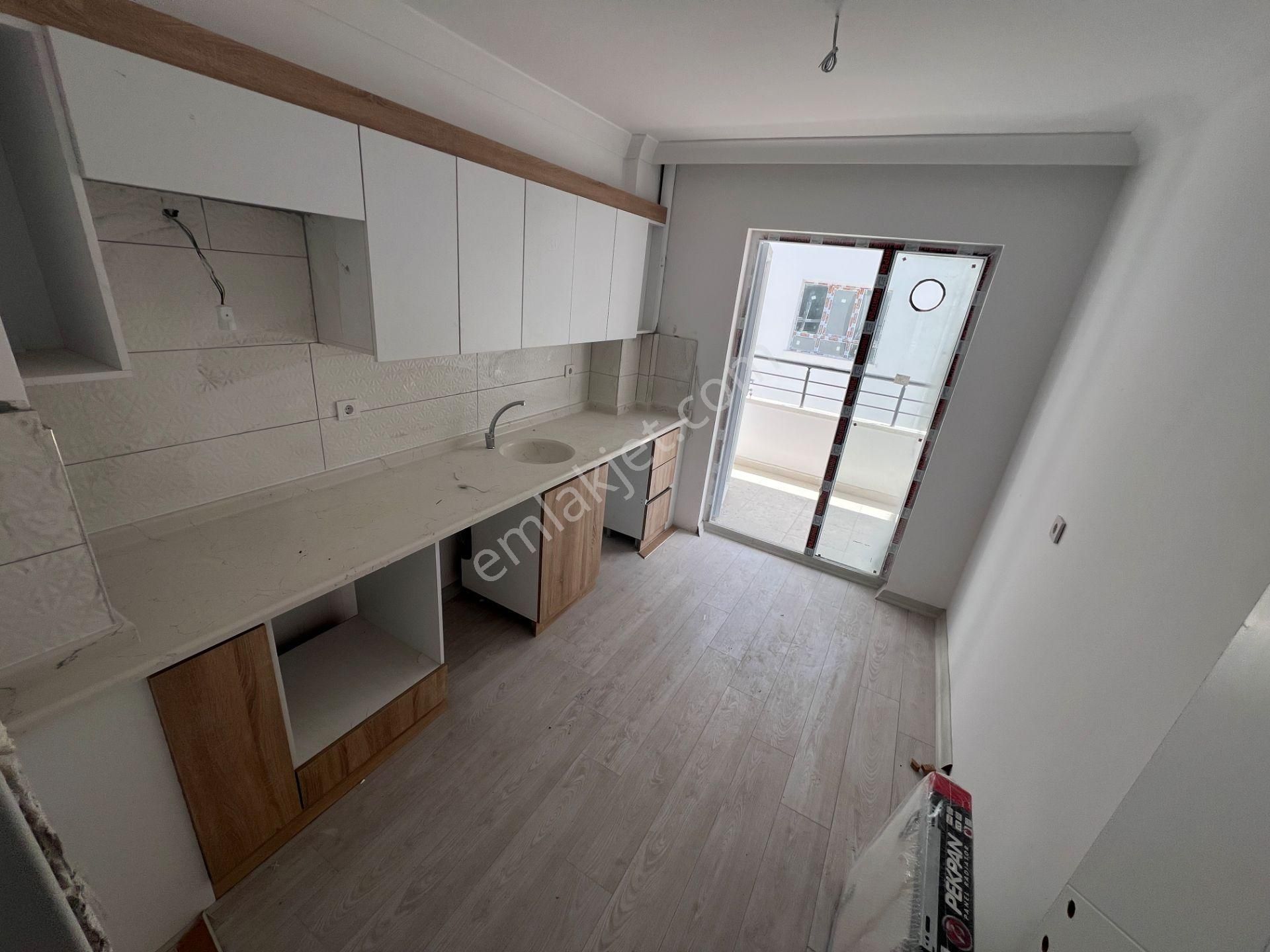 Sincan Pınarbaşı Mah Sıfırkredi Limitsız Asansor3.arakatta Daire - Görsel 2