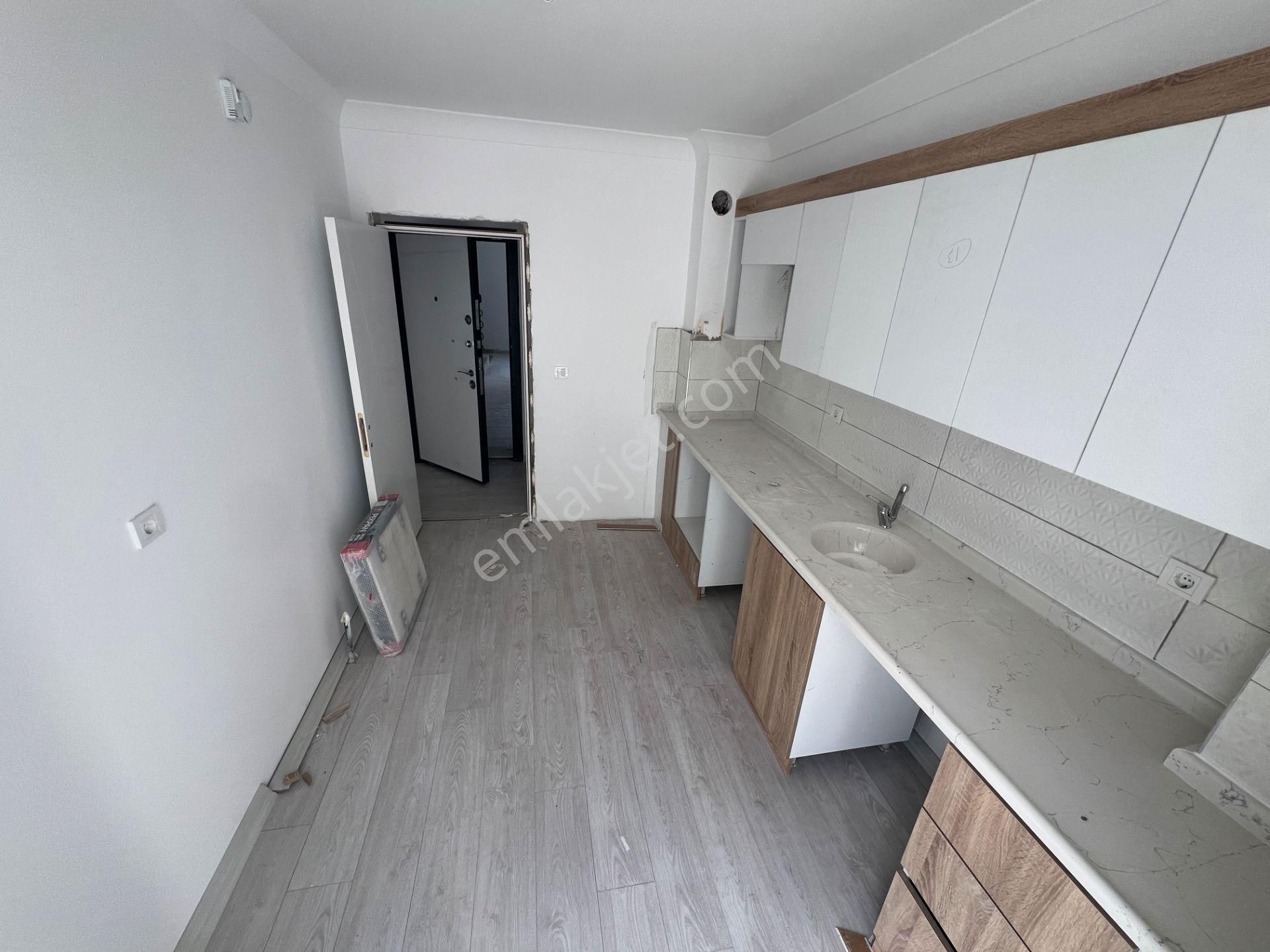 Sincan Pınarbaşı Mah Sıfırkredi Limitsız Asansor3.arakatta Daire - Görsel 4