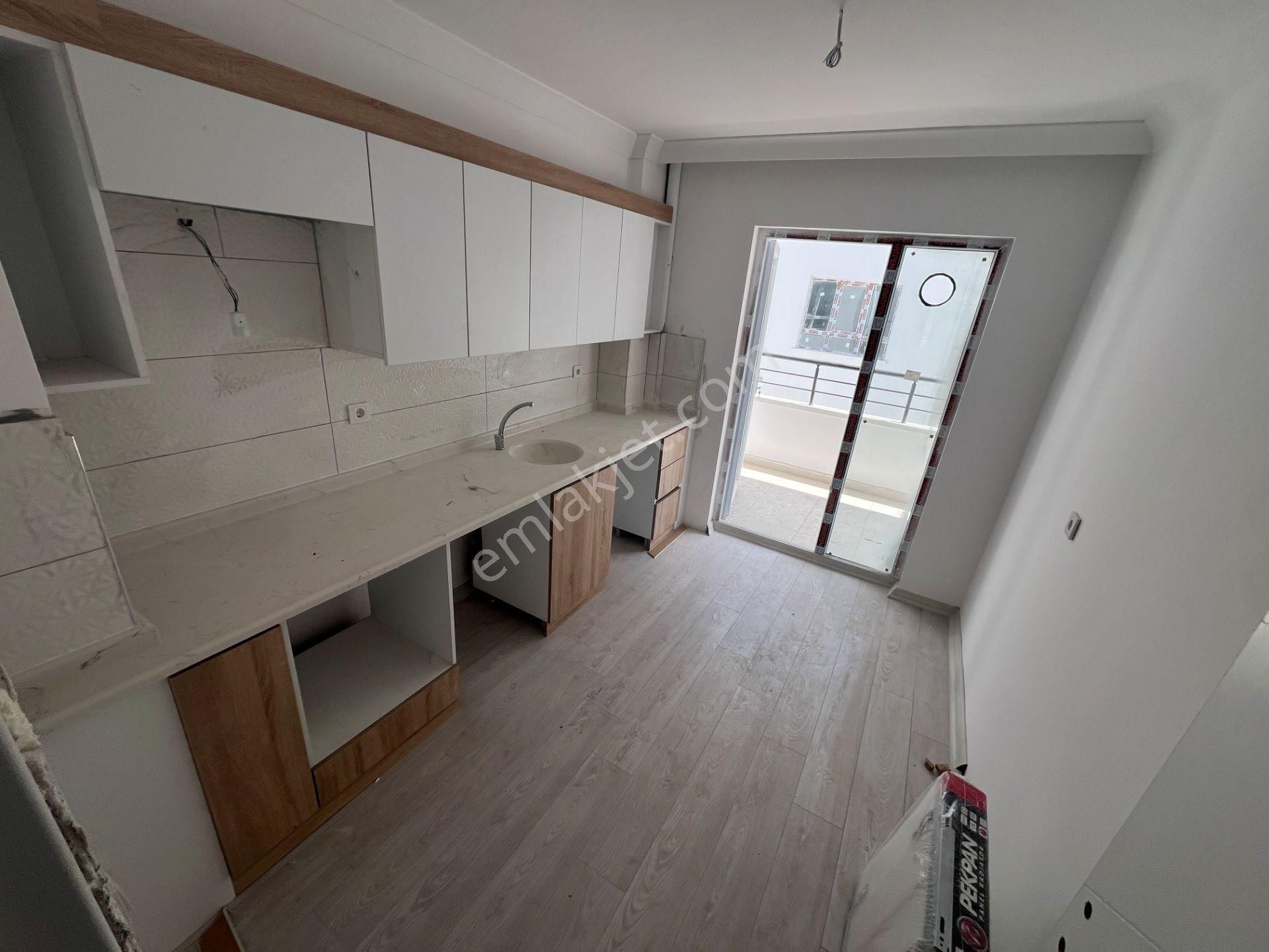 Sincan Pınarbaşı Mah Sıfırkredi Limitsız Asansor3.arakatta Daire