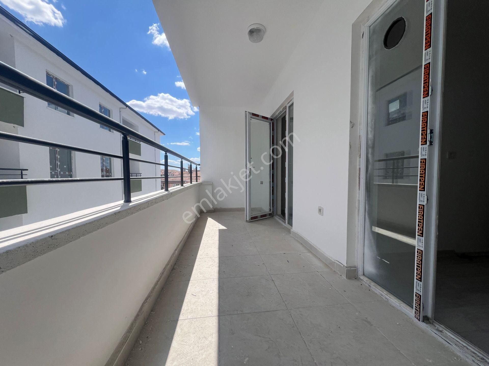 Sincan Pınarbaşı Mah Sıfırkredi Limitsız Asansor3.arakatta Daire - Görsel 8