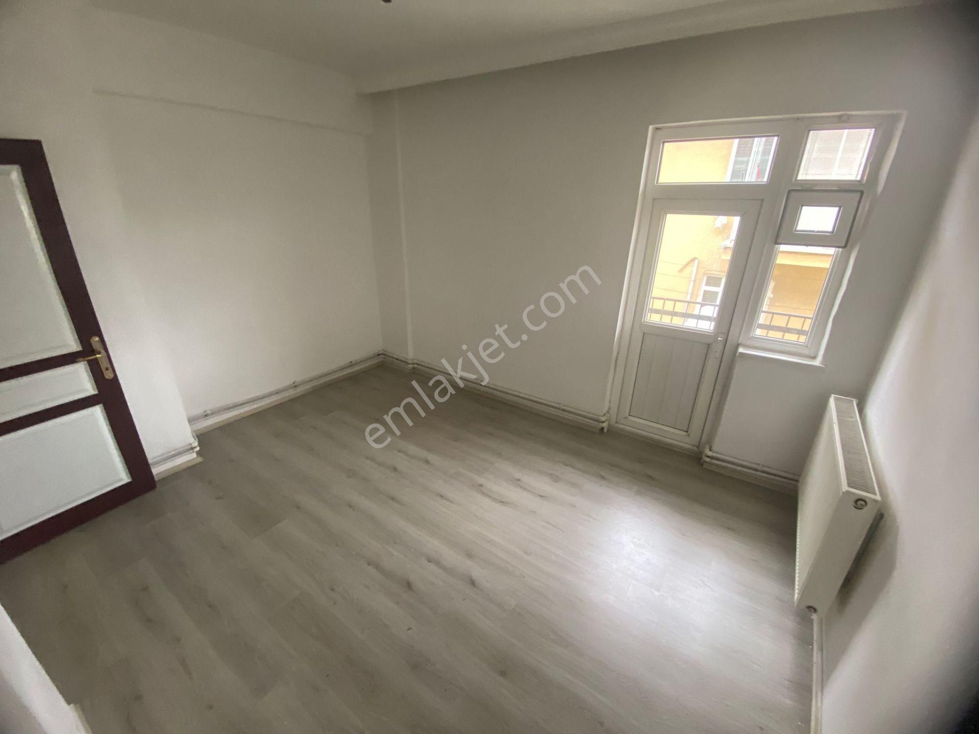 Etlik Şehir Hastanesi Yakını İskanlı Katta Fırsat Daire !! - Görsel 14