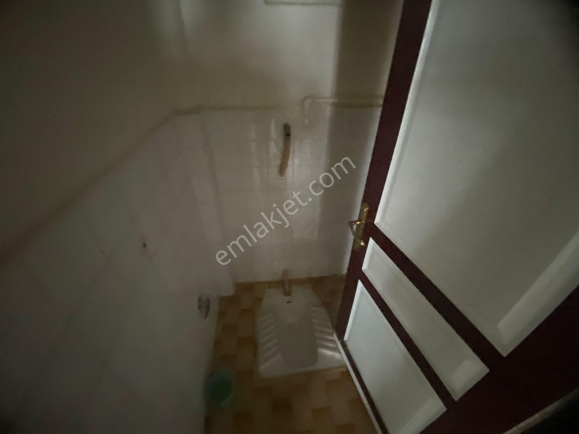 Etlik Şehir Hastanesi Yakını İskanlı Katta Fırsat Daire !! - Görsel 8