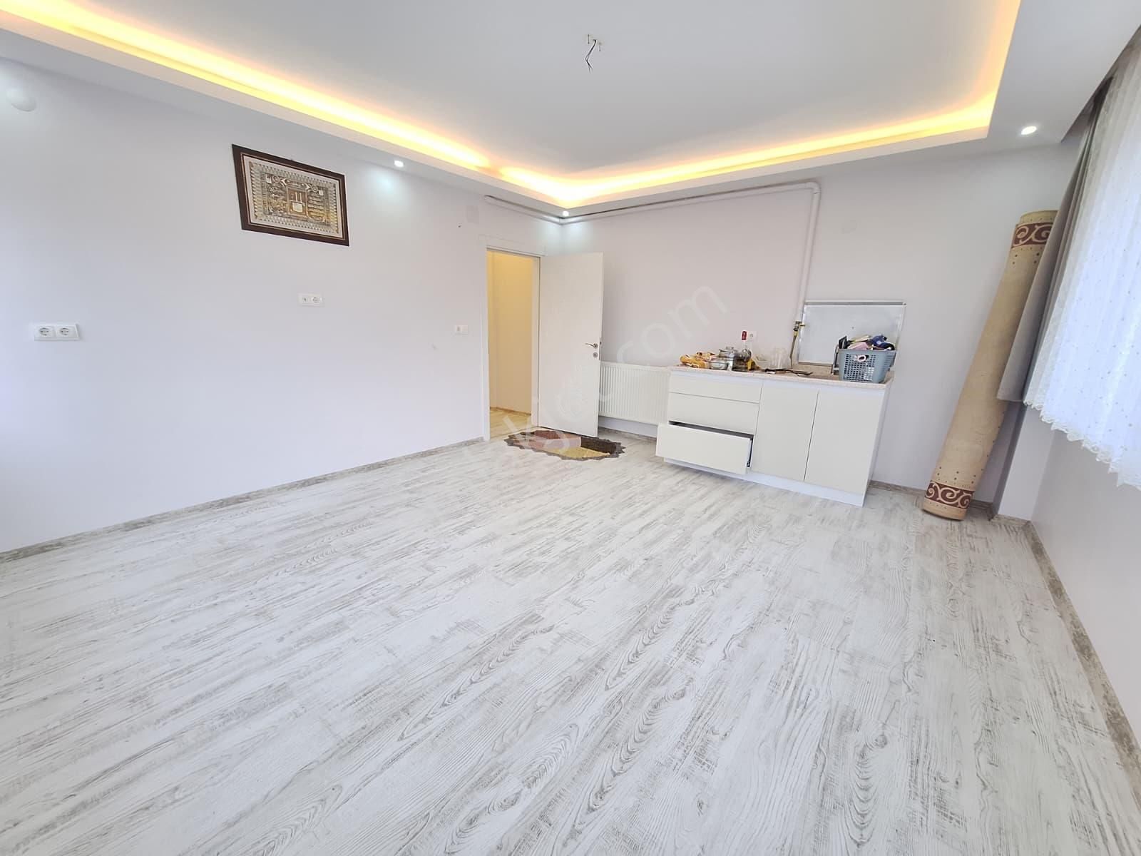 Yaman'dan Bolvadin Bağlarbaşı Mahallesin'de Satılık 5+1 Villa - Görsel 12