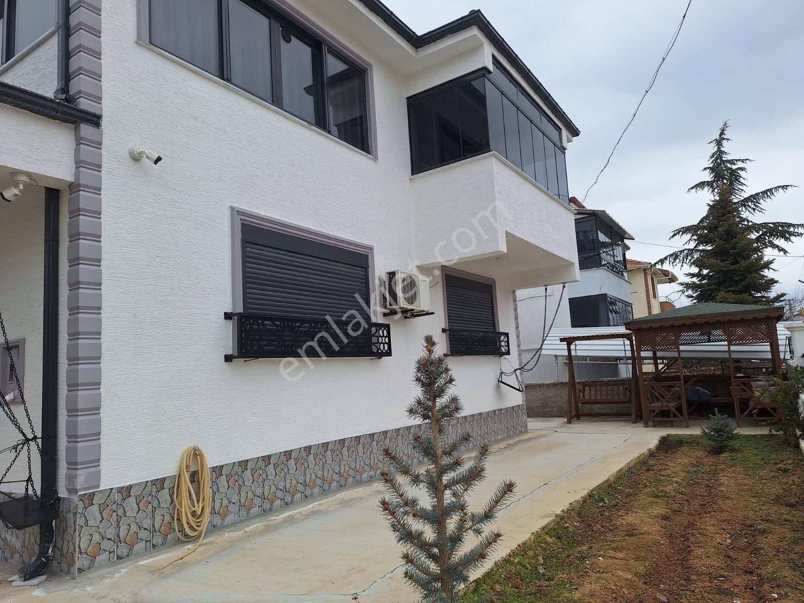 Yaman'dan Bolvadin Bağlarbaşı Mahallesin'de Satılık 5+1 Villa - Görsel 34
